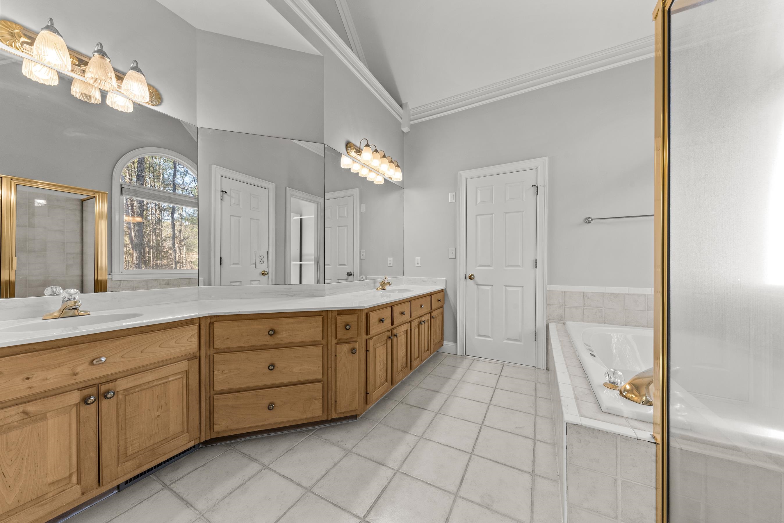 2030 GARNERS FERRY image 29