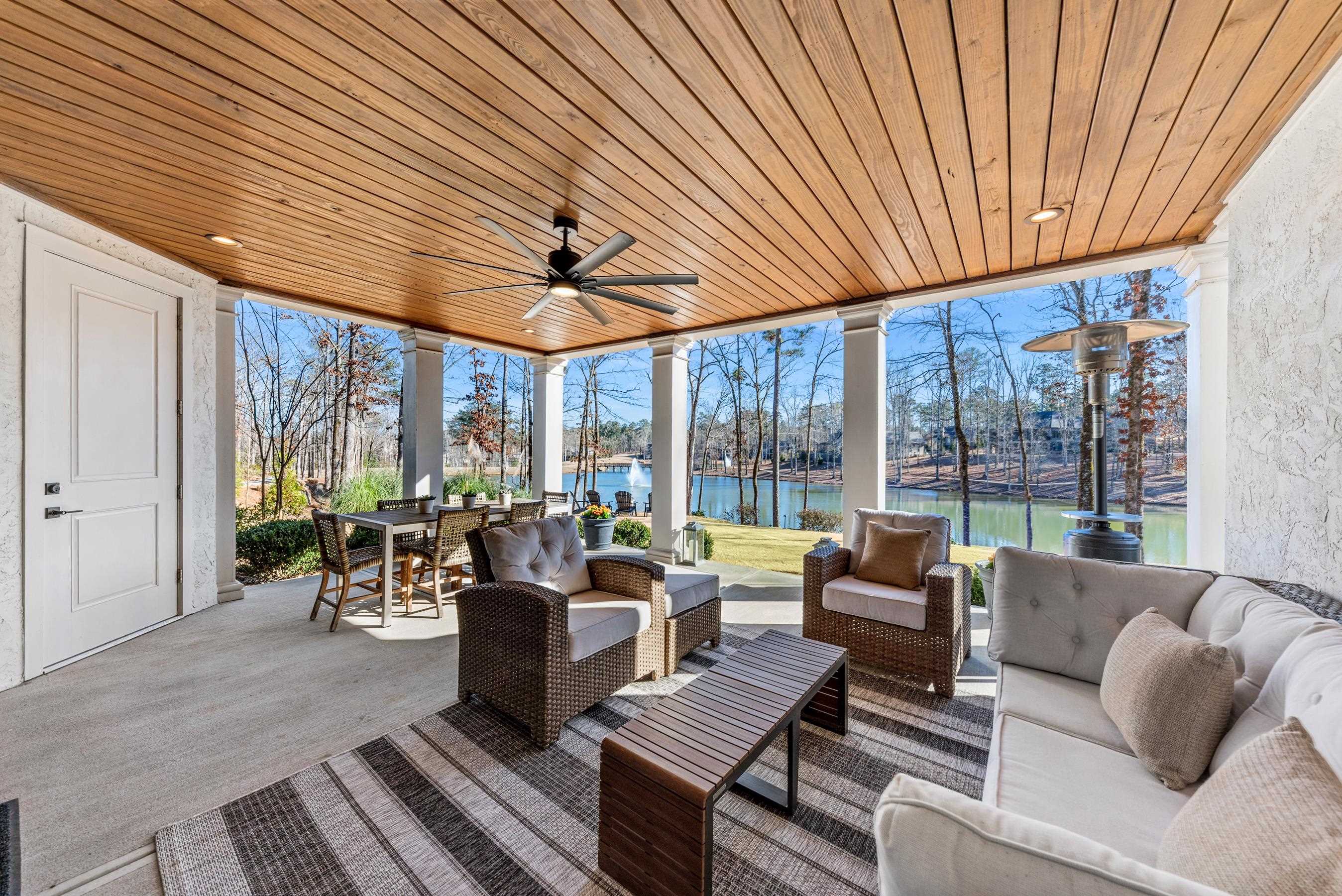 1041 HOLTS FERRY image 34