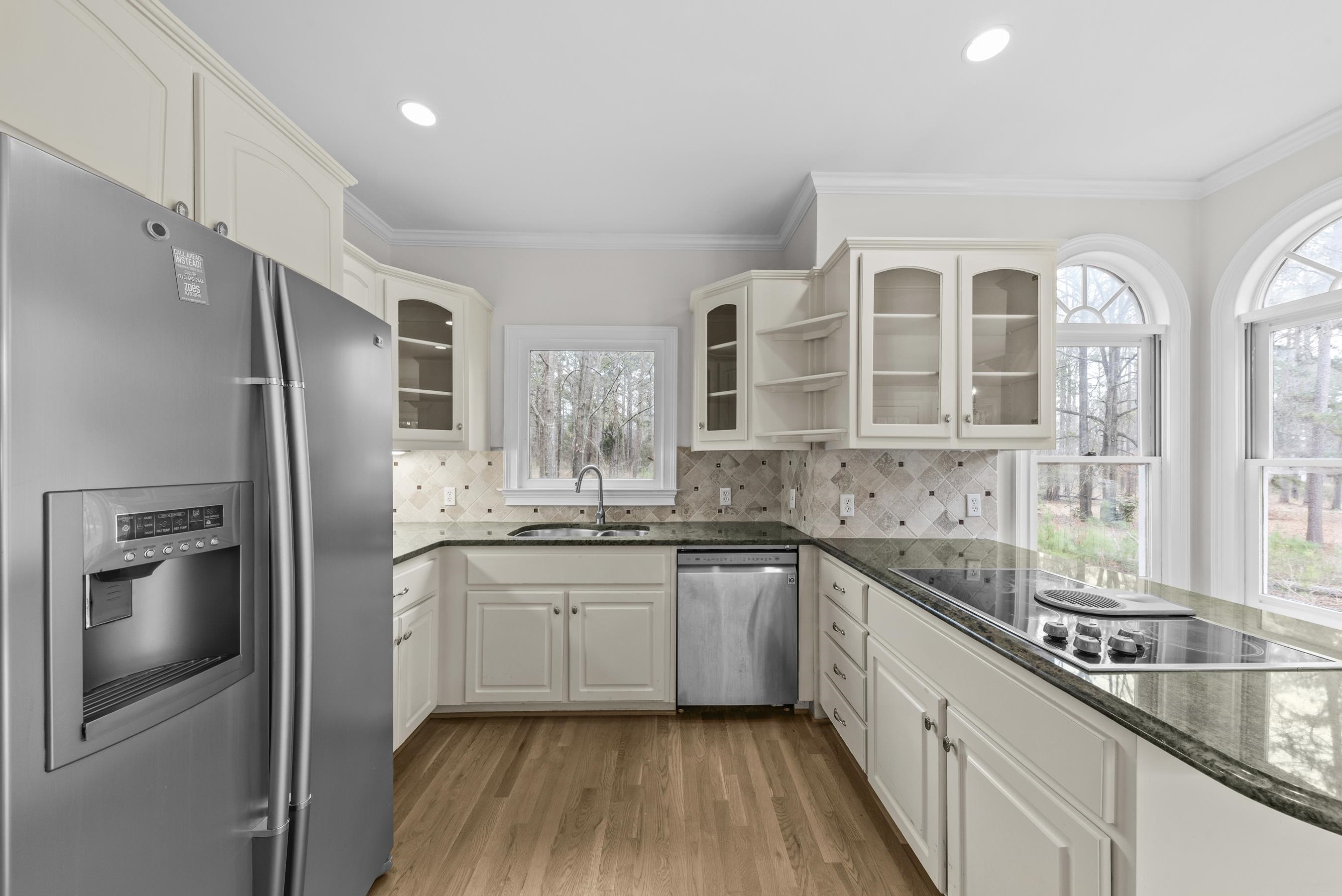 107 MILLPOND LANE image 14