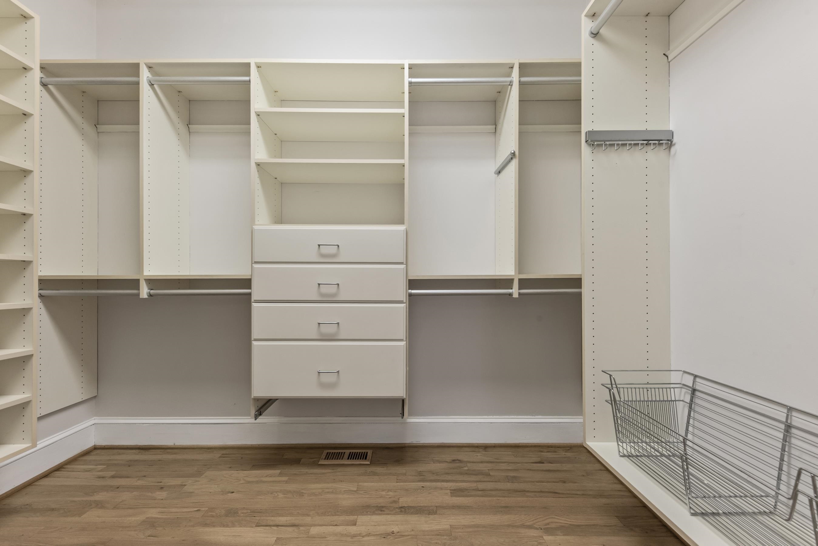 107 MILLPOND LANE image 28