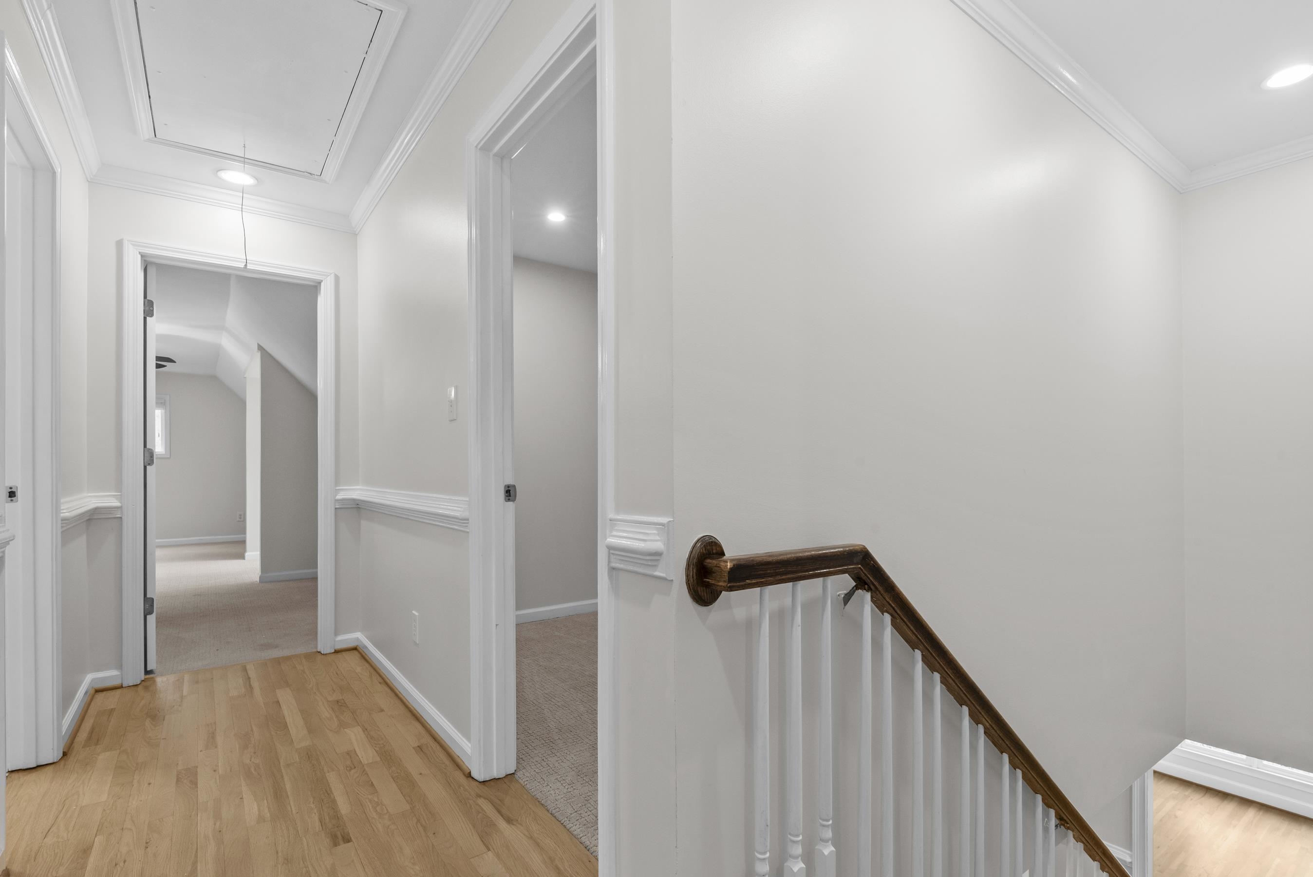 107 MILLPOND LANE image 30