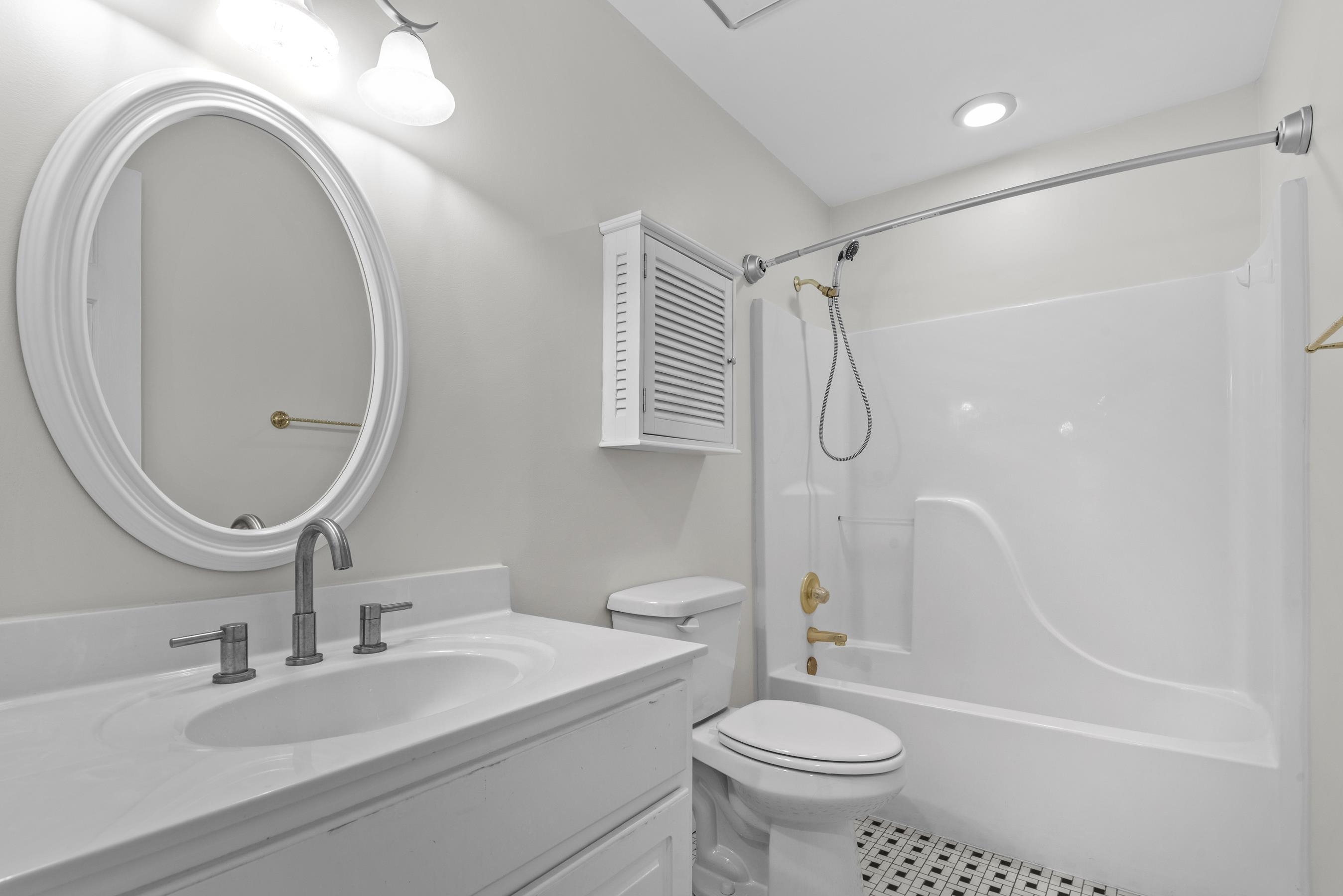 107 MILLPOND LANE image 36