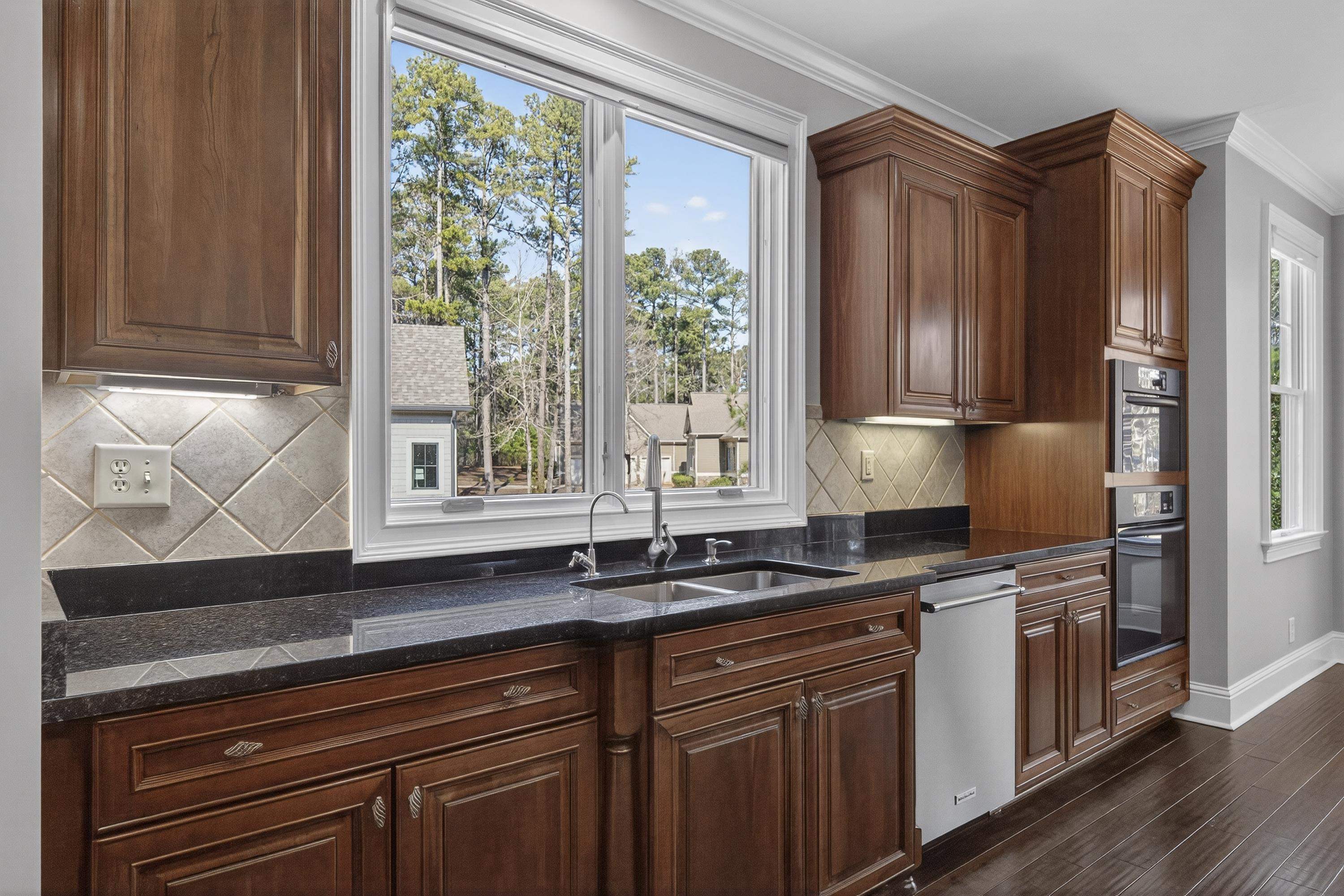 1021 SWIFT CREEK image 21