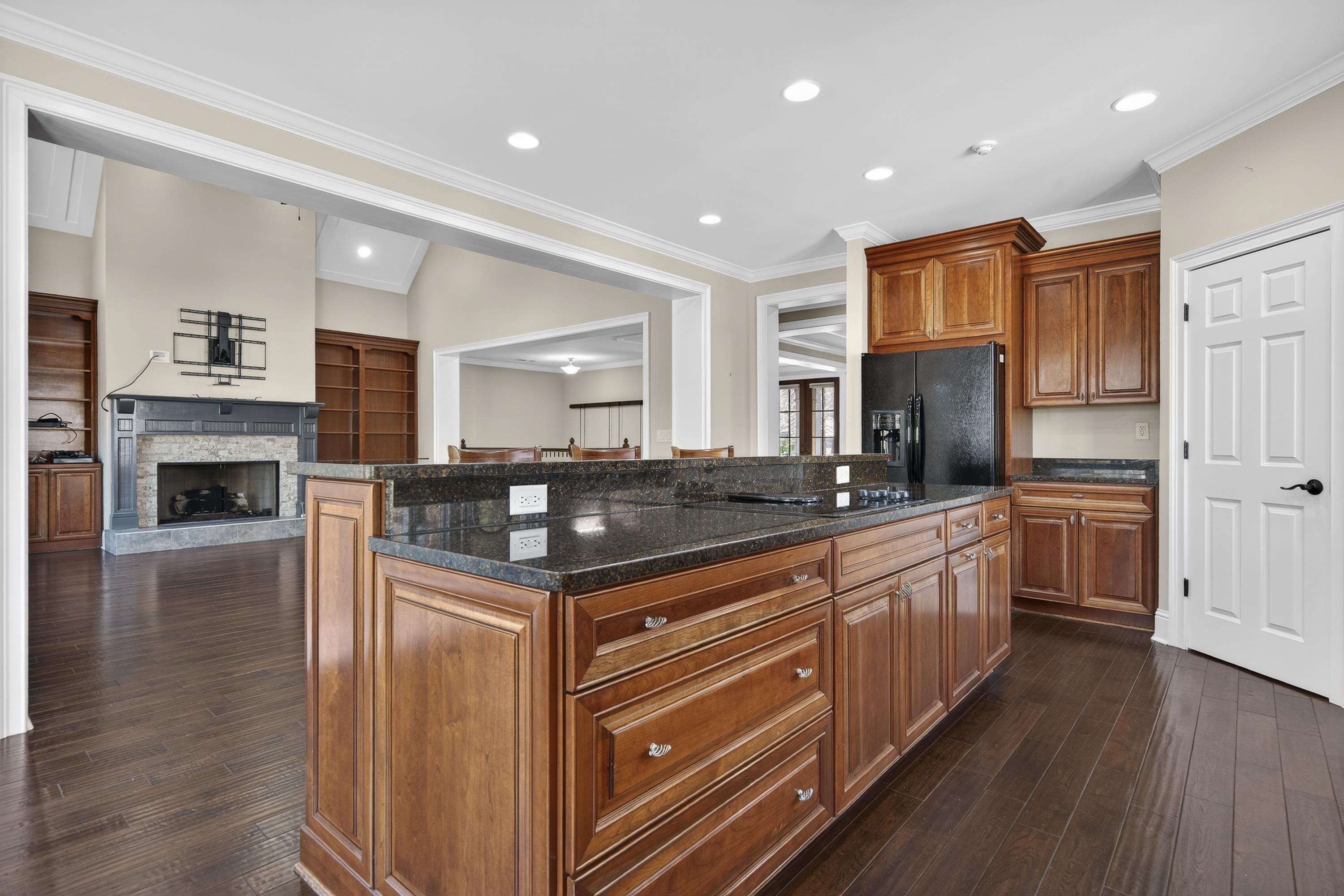 1021 SWIFT CREEK image 26