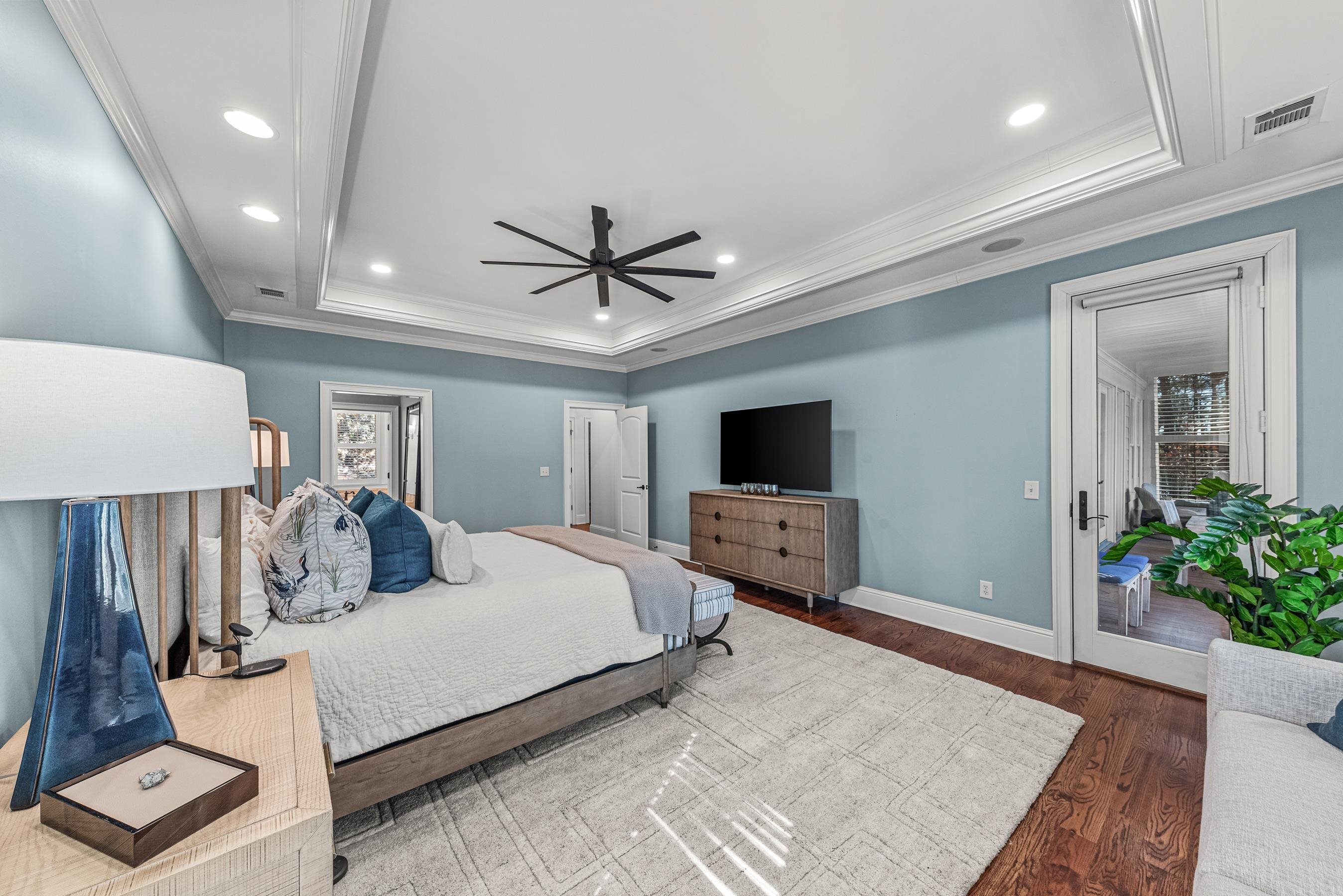 1020 LIBERTY BLUFF LANE image 32