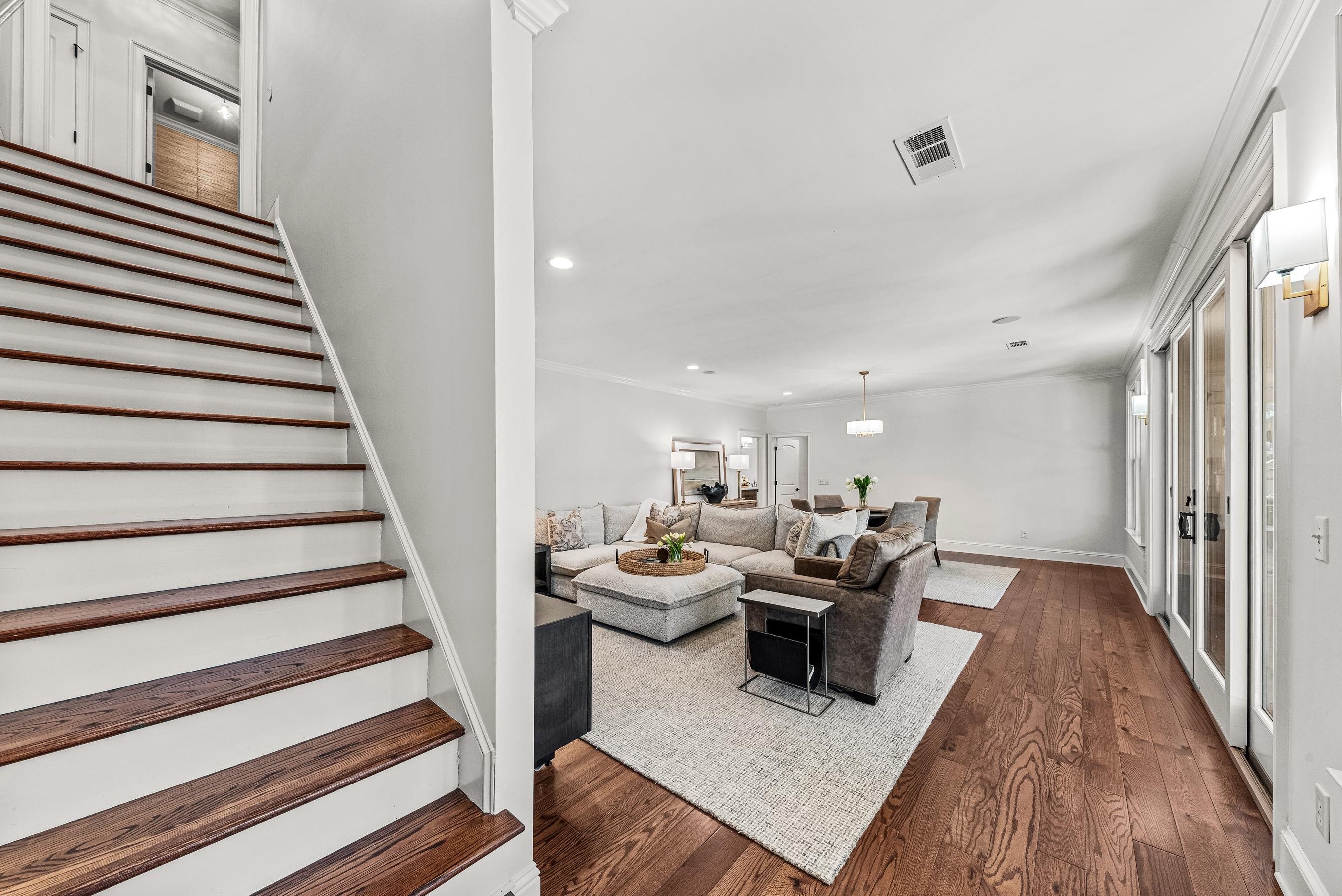 1020 LIBERTY BLUFF LANE image 38