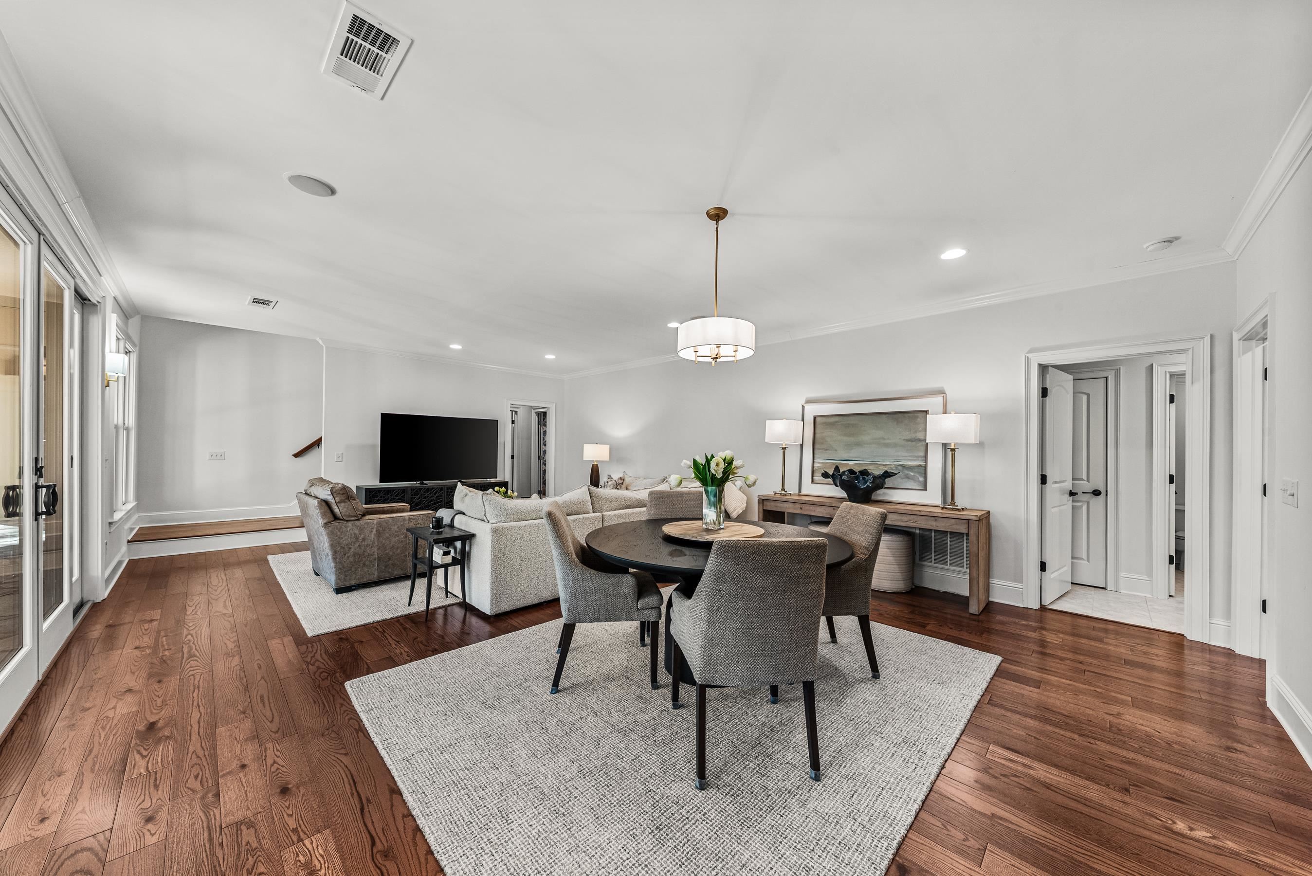 1020 LIBERTY BLUFF LANE image 39