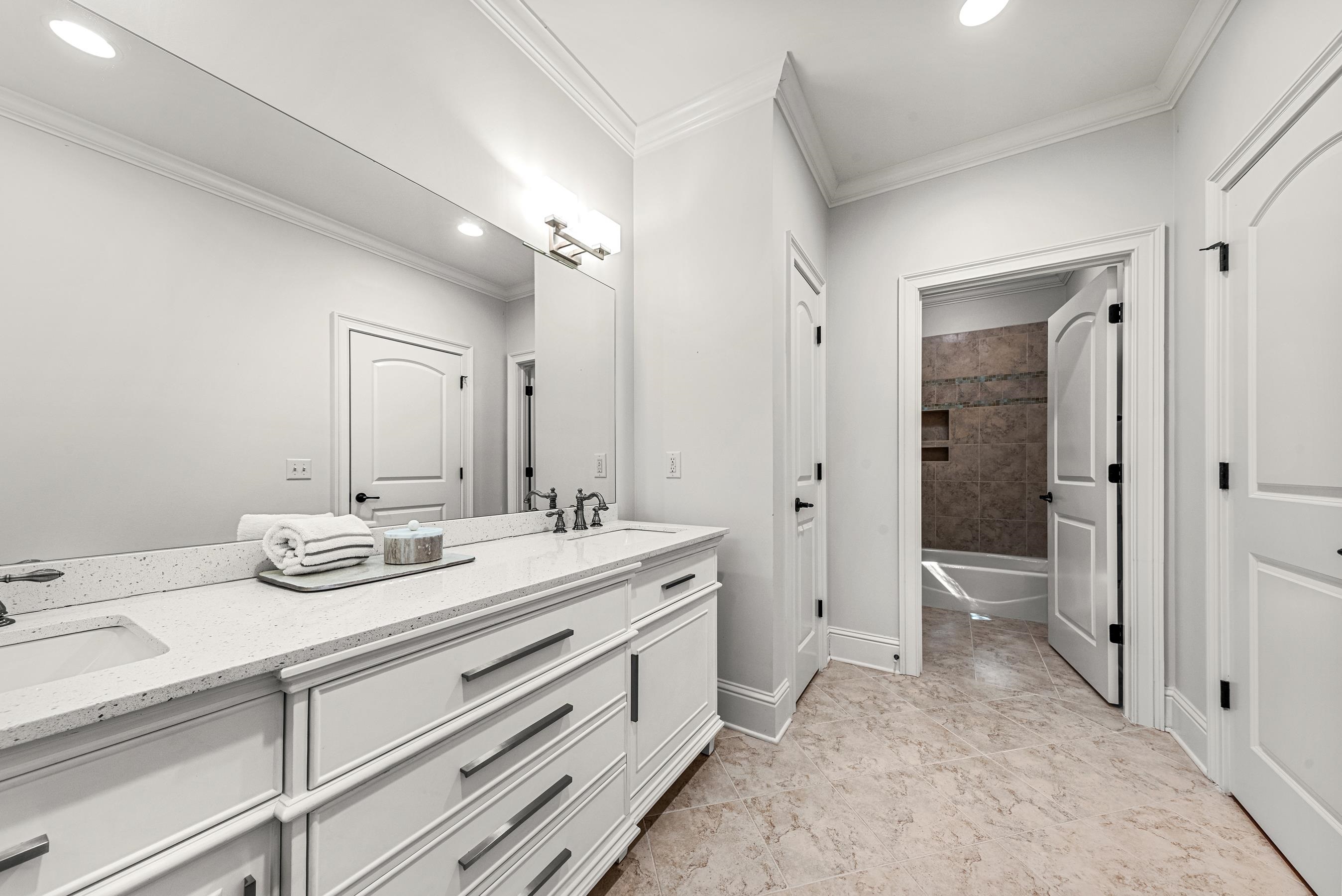 1020 LIBERTY BLUFF LANE image 47