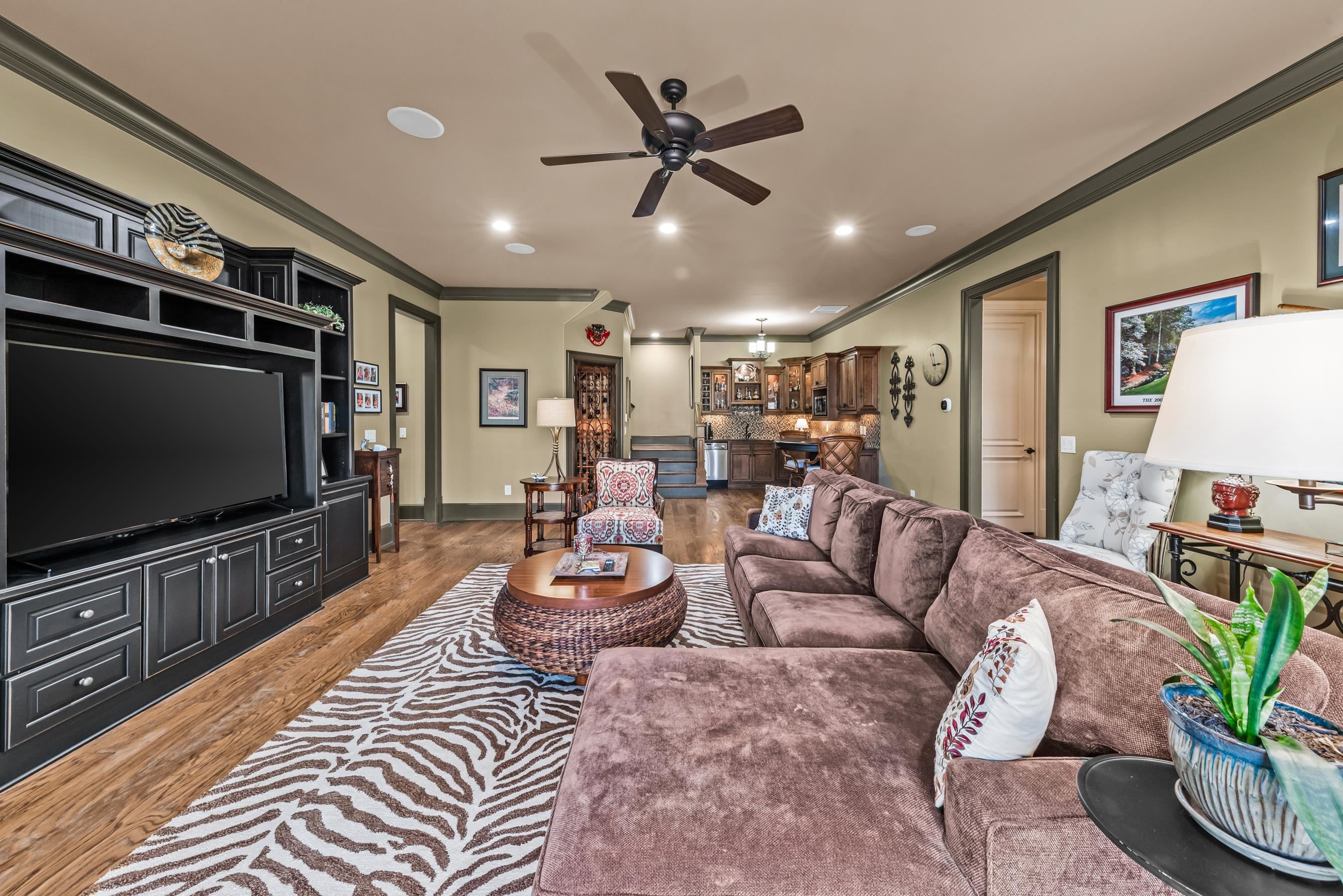 141 BROADLANDS DRIVE image 41