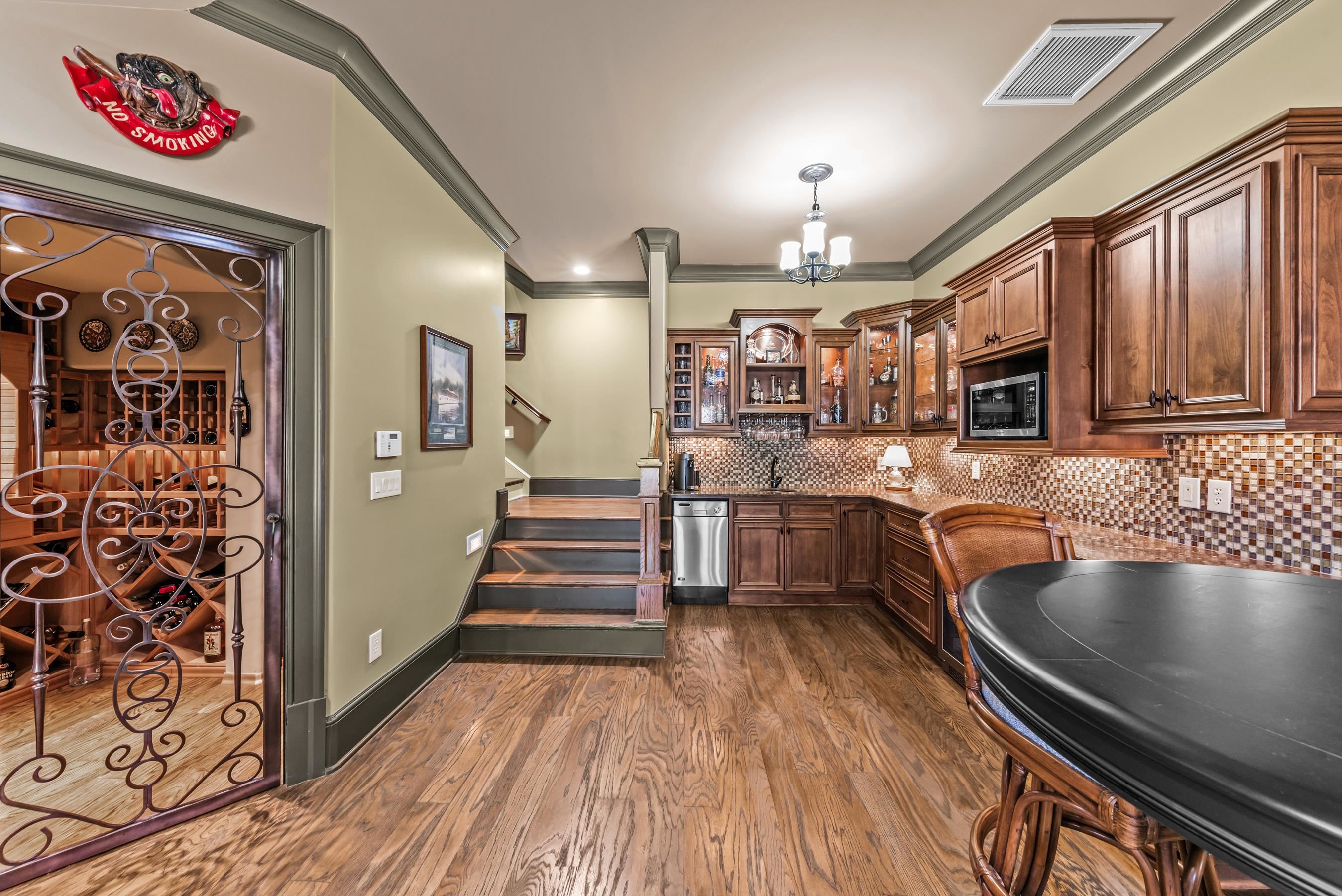 141 BROADLANDS DRIVE image 42