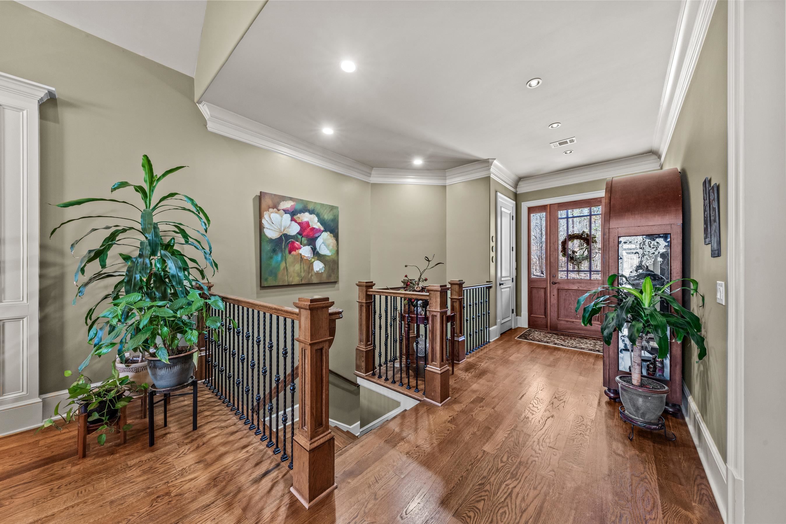 141 BROADLANDS DRIVE image 6