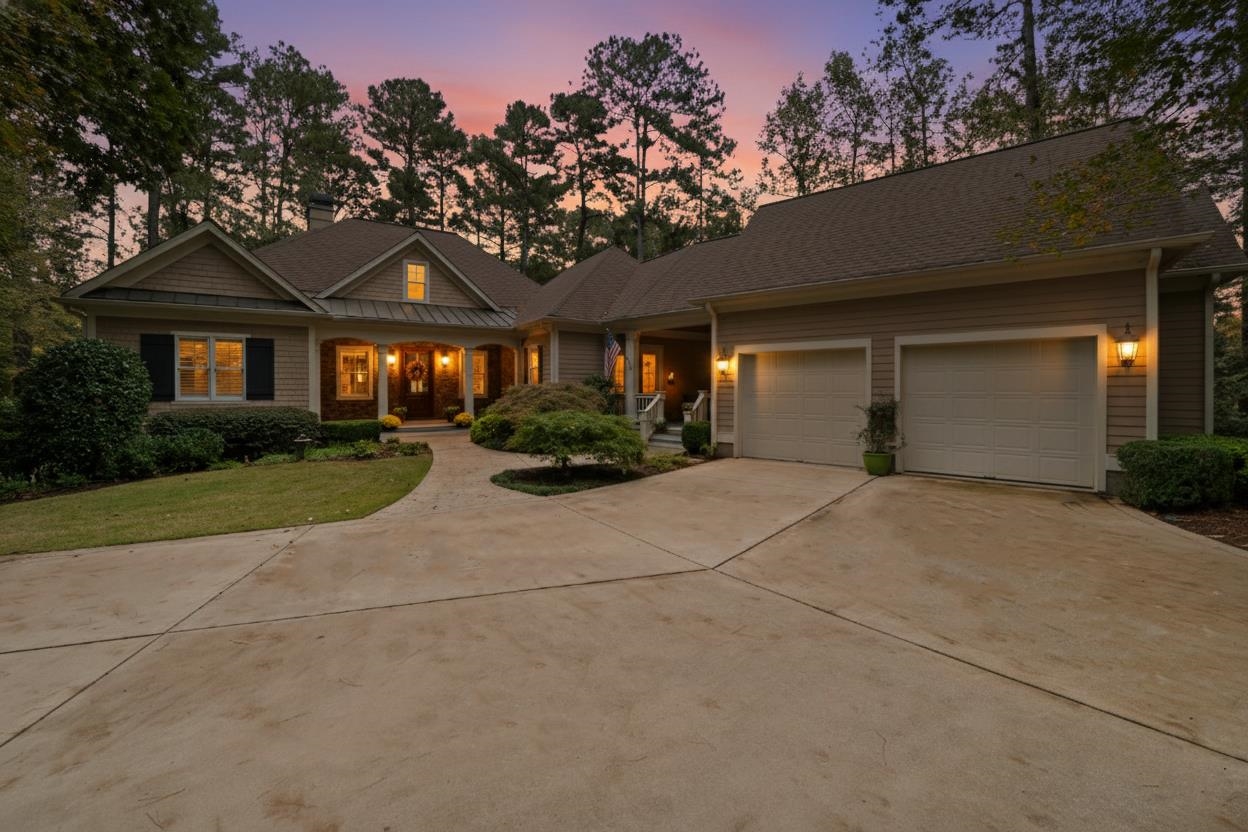 1050 CURTRIGHT PLACE image 2