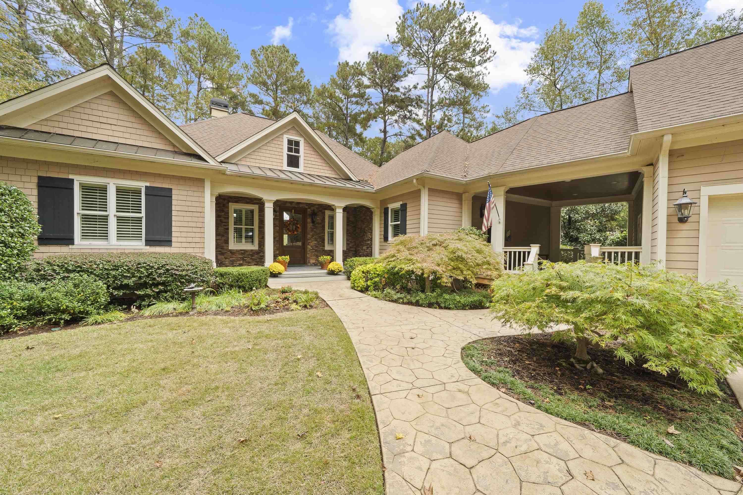 1050 CURTRIGHT PLACE image 11