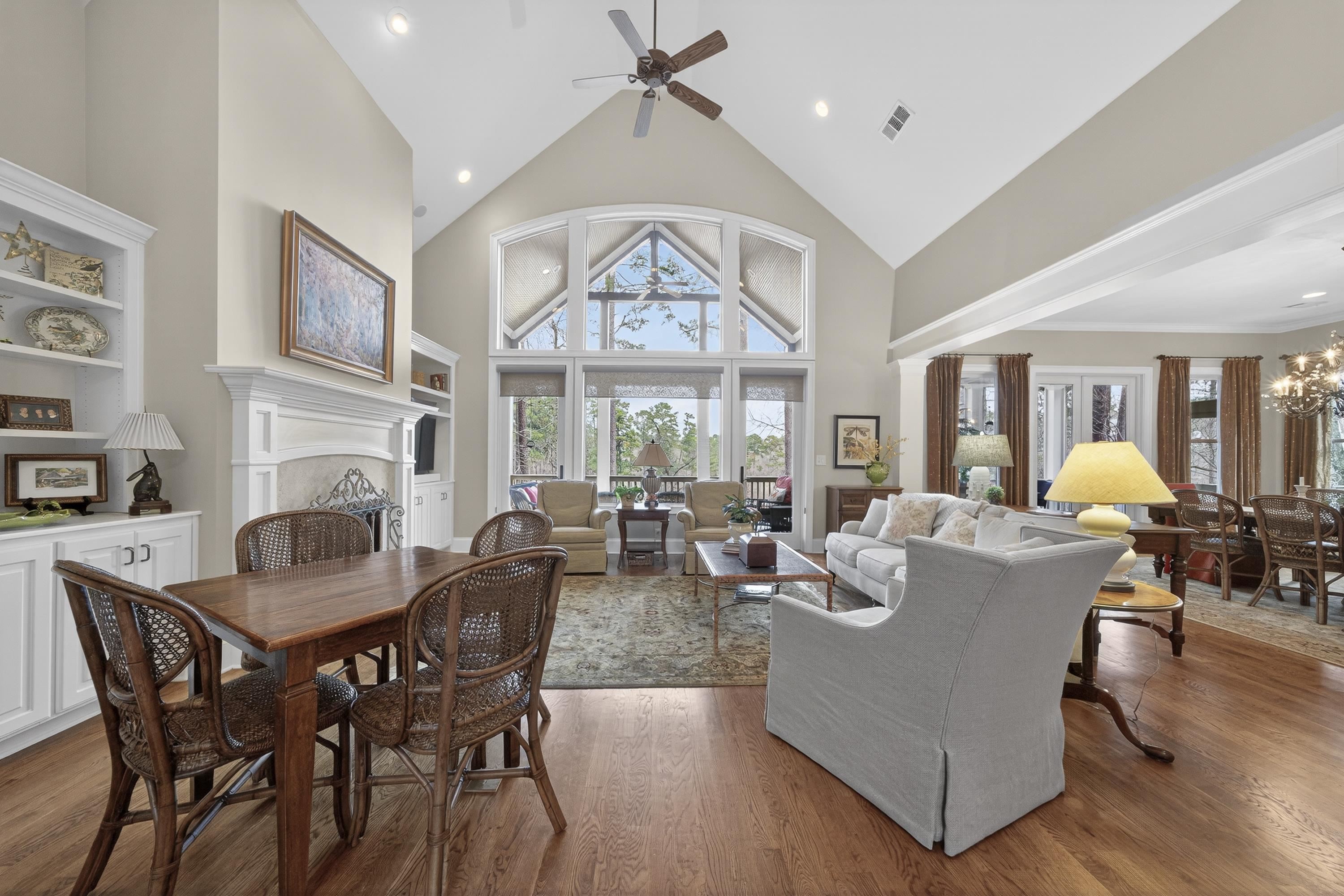 1050 CURTRIGHT PLACE image 15