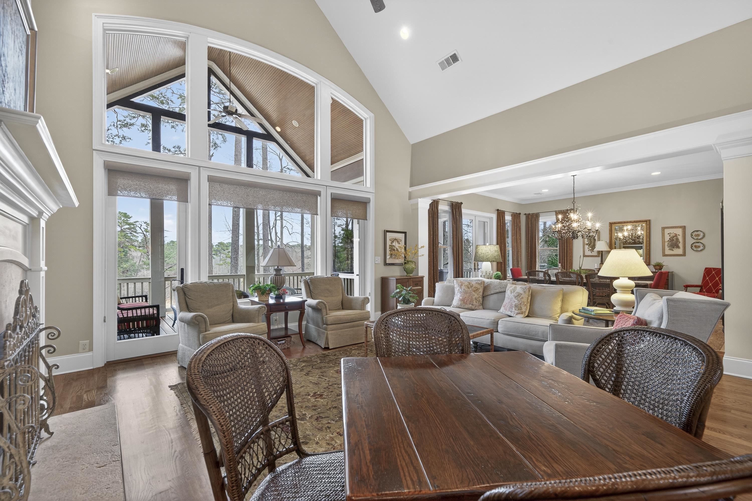 1050 CURTRIGHT PLACE image 18