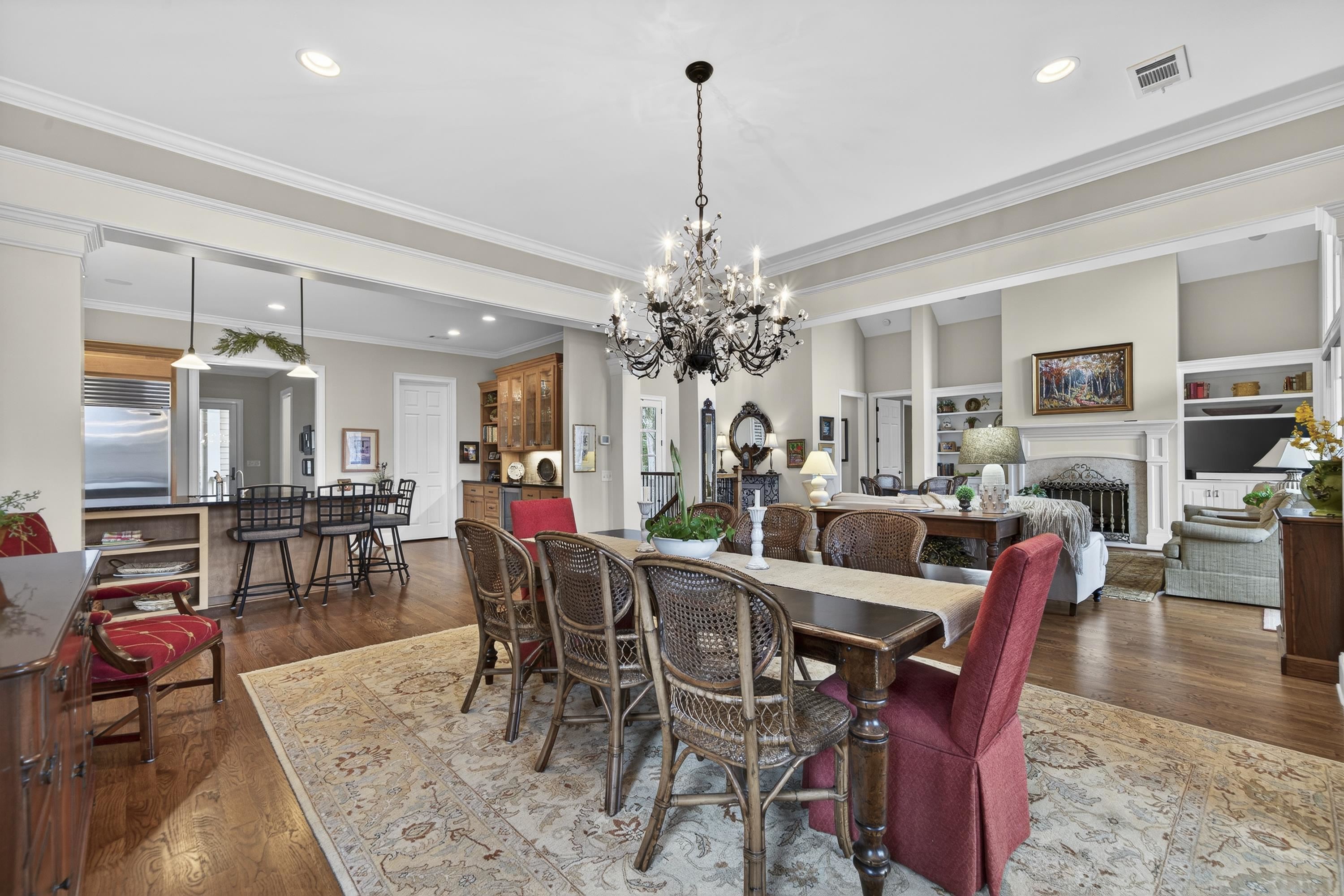 1050 CURTRIGHT PLACE image 20