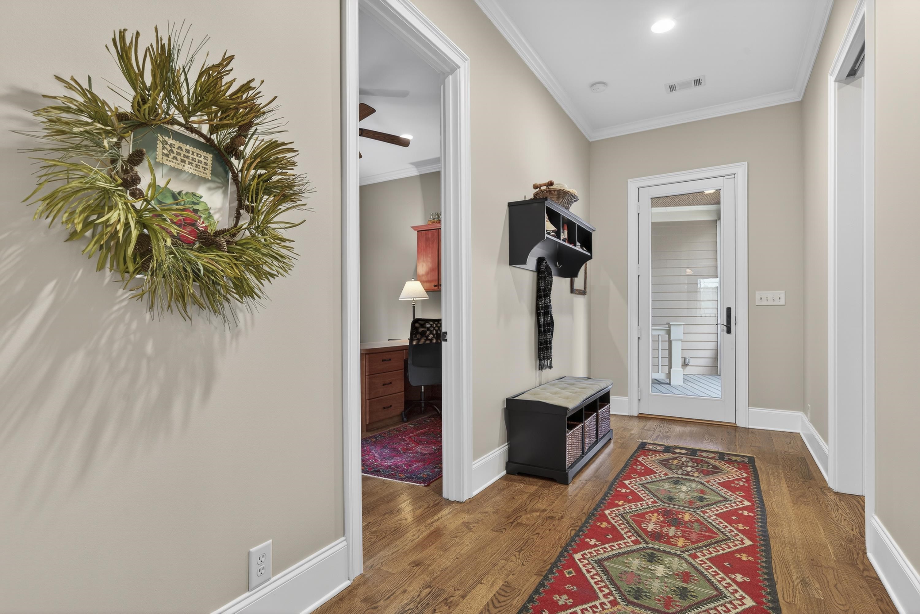 1050 CURTRIGHT PLACE image 32