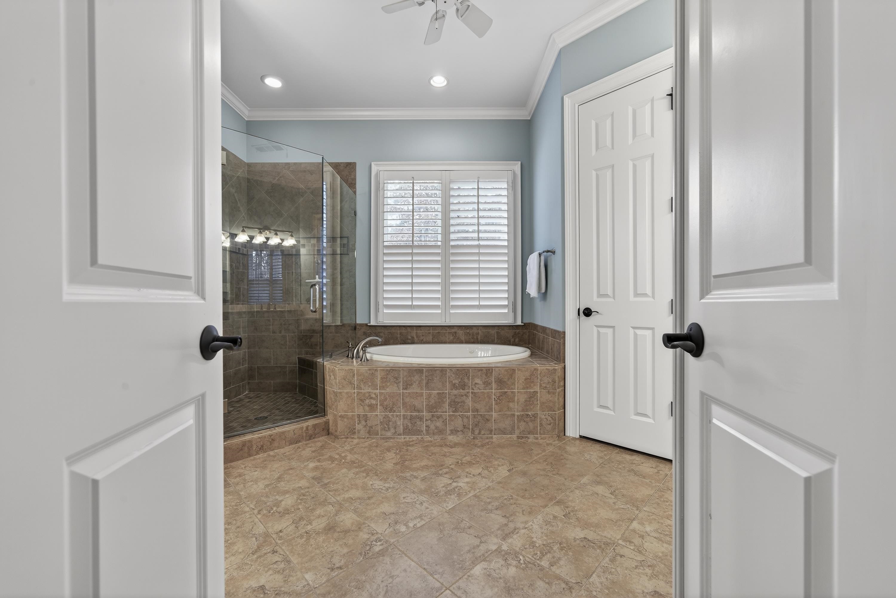 1050 CURTRIGHT PLACE image 47