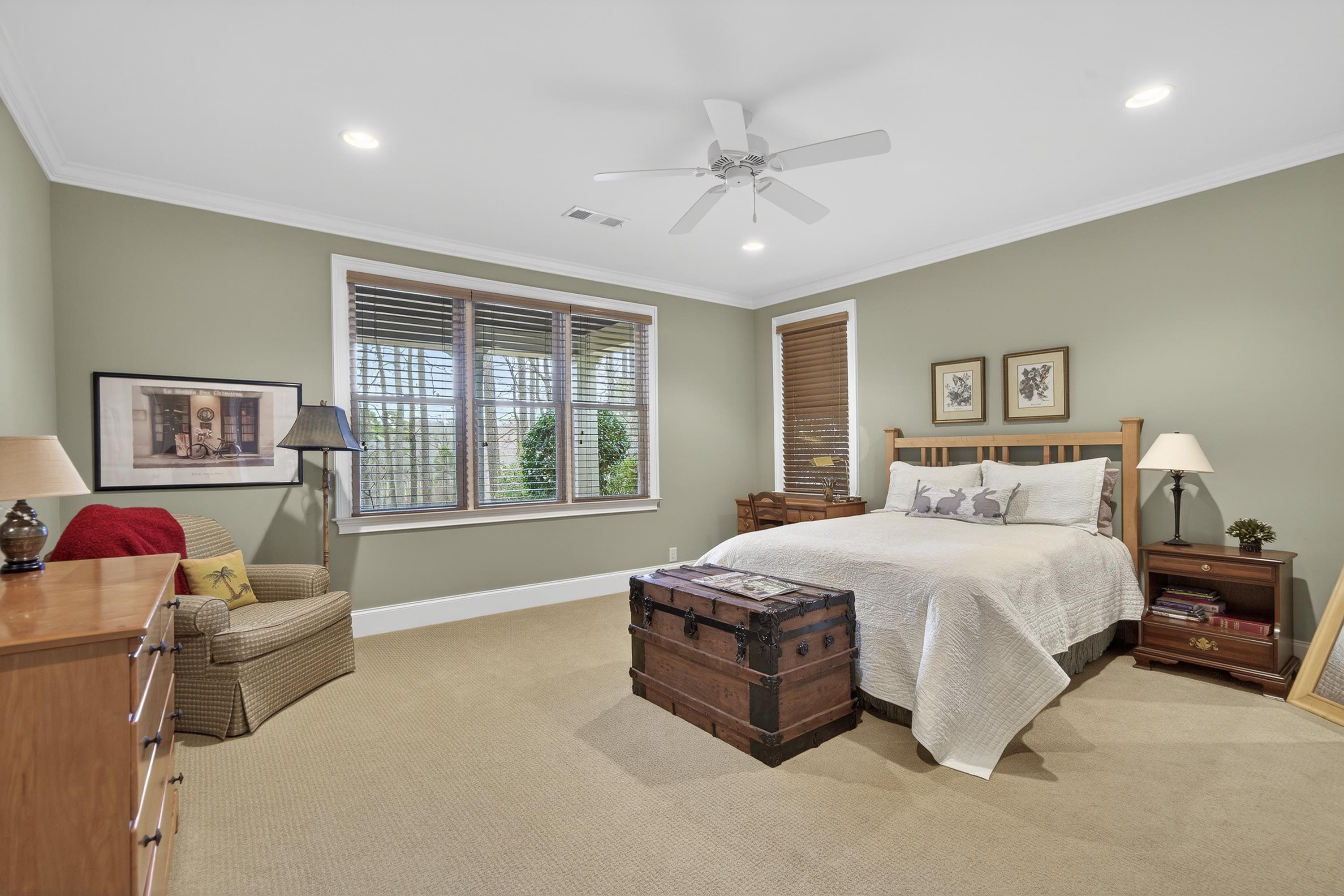 1050 CURTRIGHT PLACE image 59