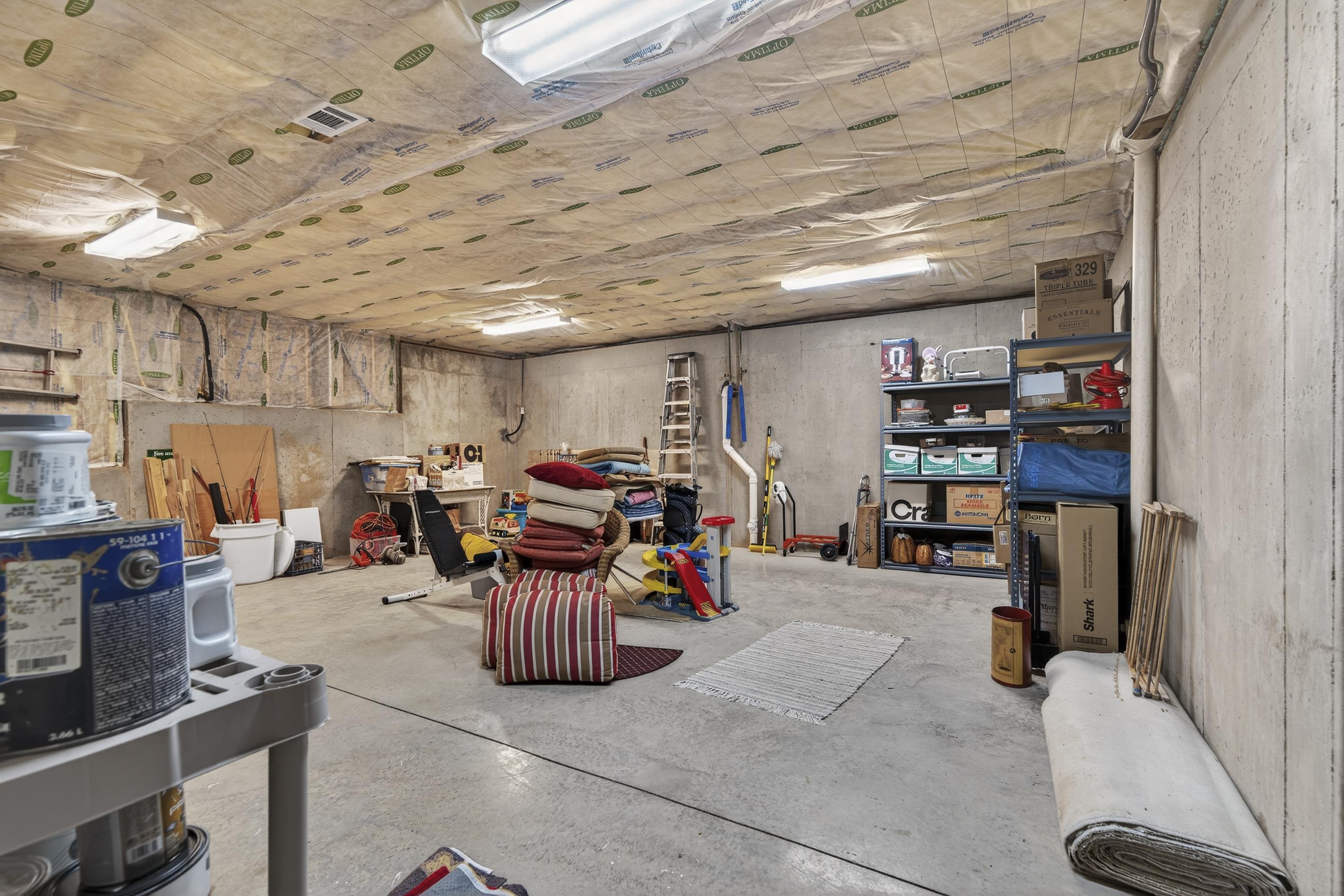 1050 CURTRIGHT PLACE image 66