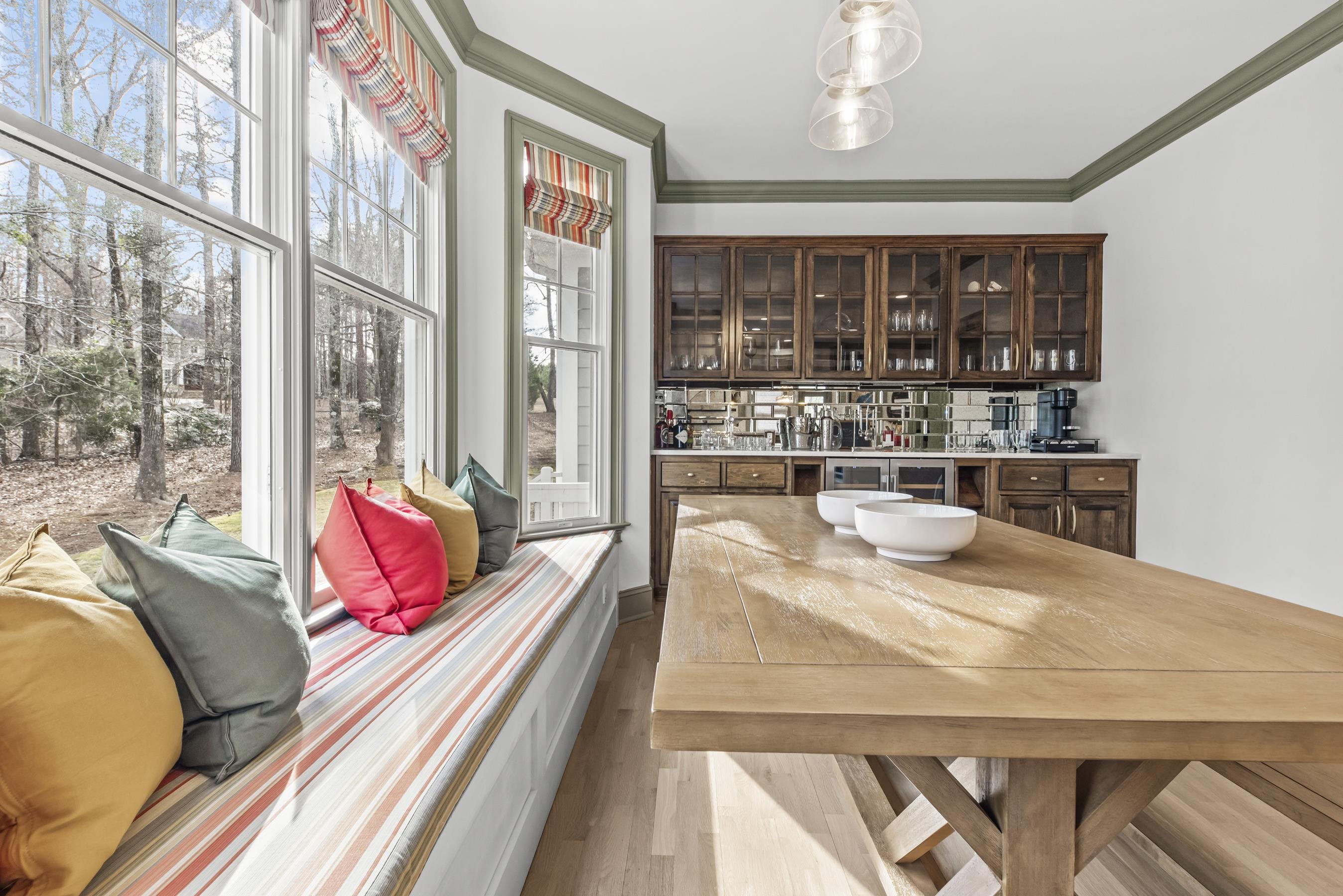 100 GREENWOOD COURT image 19