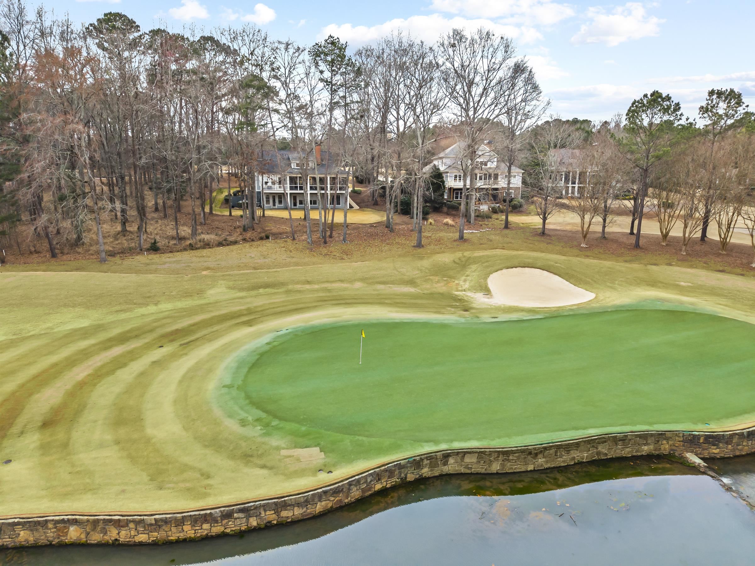 100 GREENWOOD COURT image 3