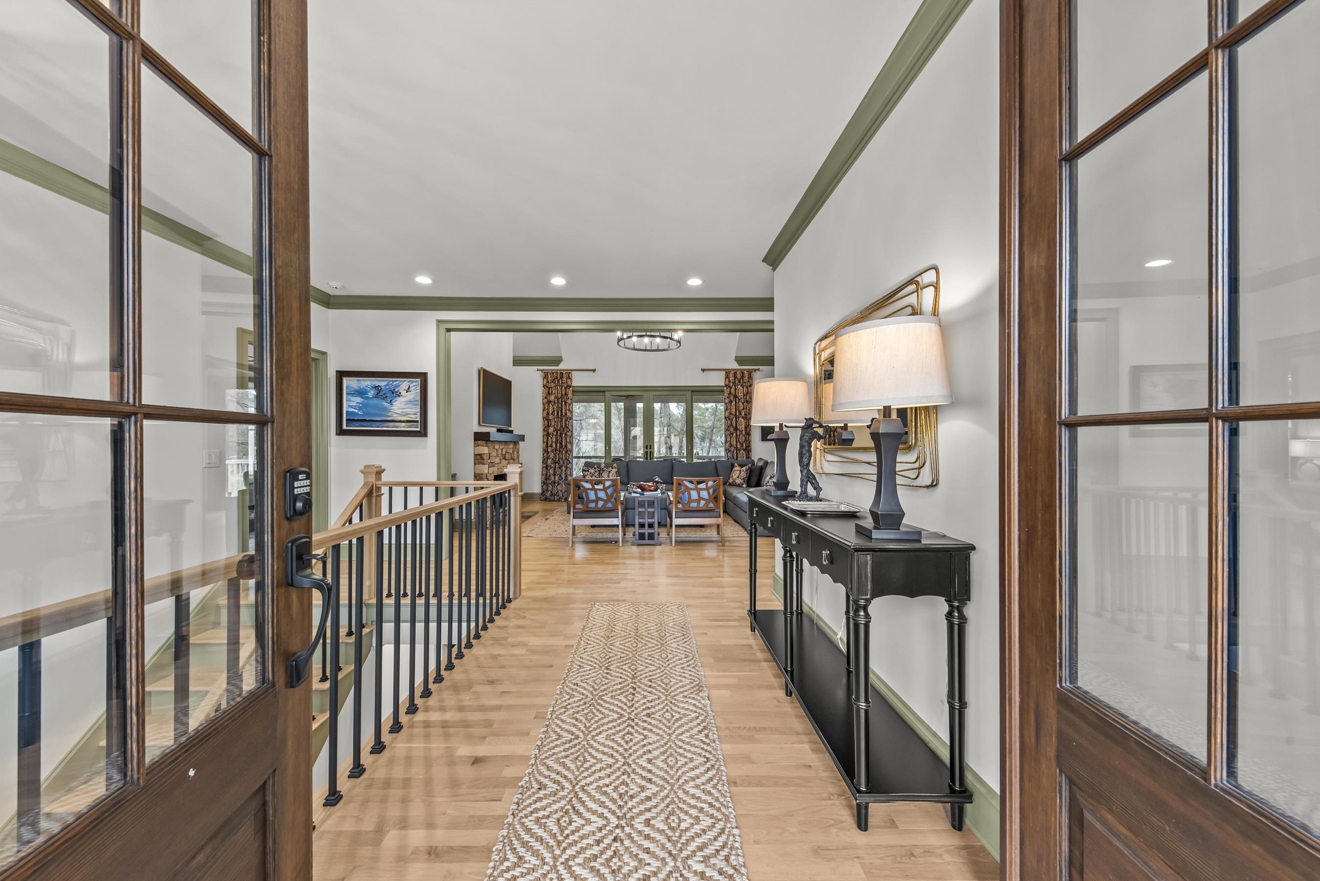 100 GREENWOOD COURT image 5