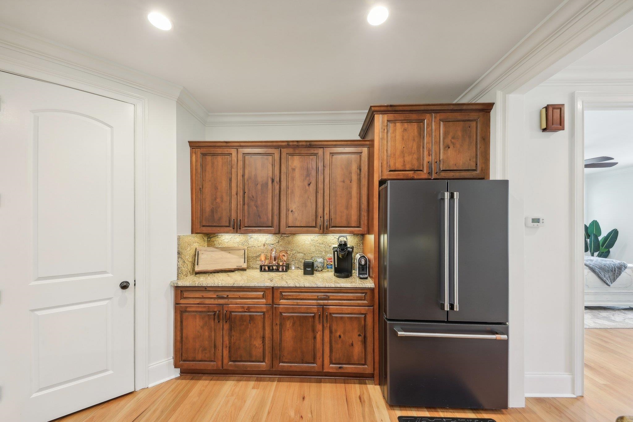 1421 GARNERS FERRY image 22