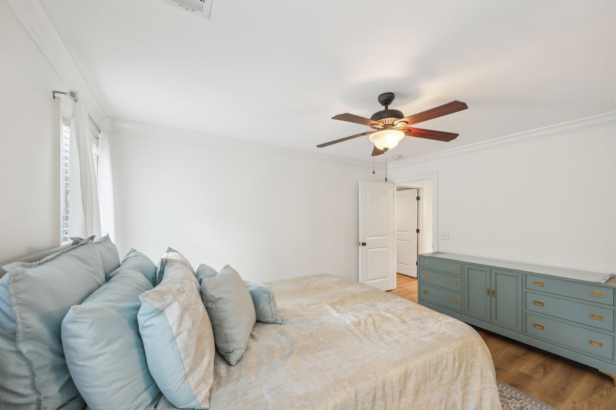 1421 GARNERS FERRY image 43