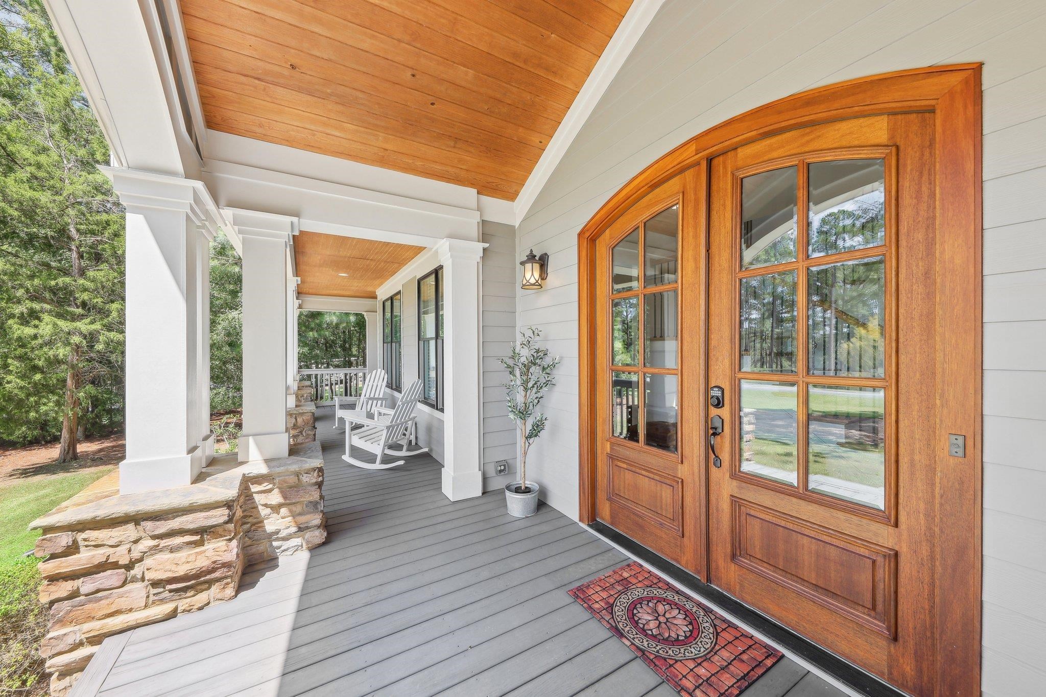 1421 GARNERS FERRY image 8