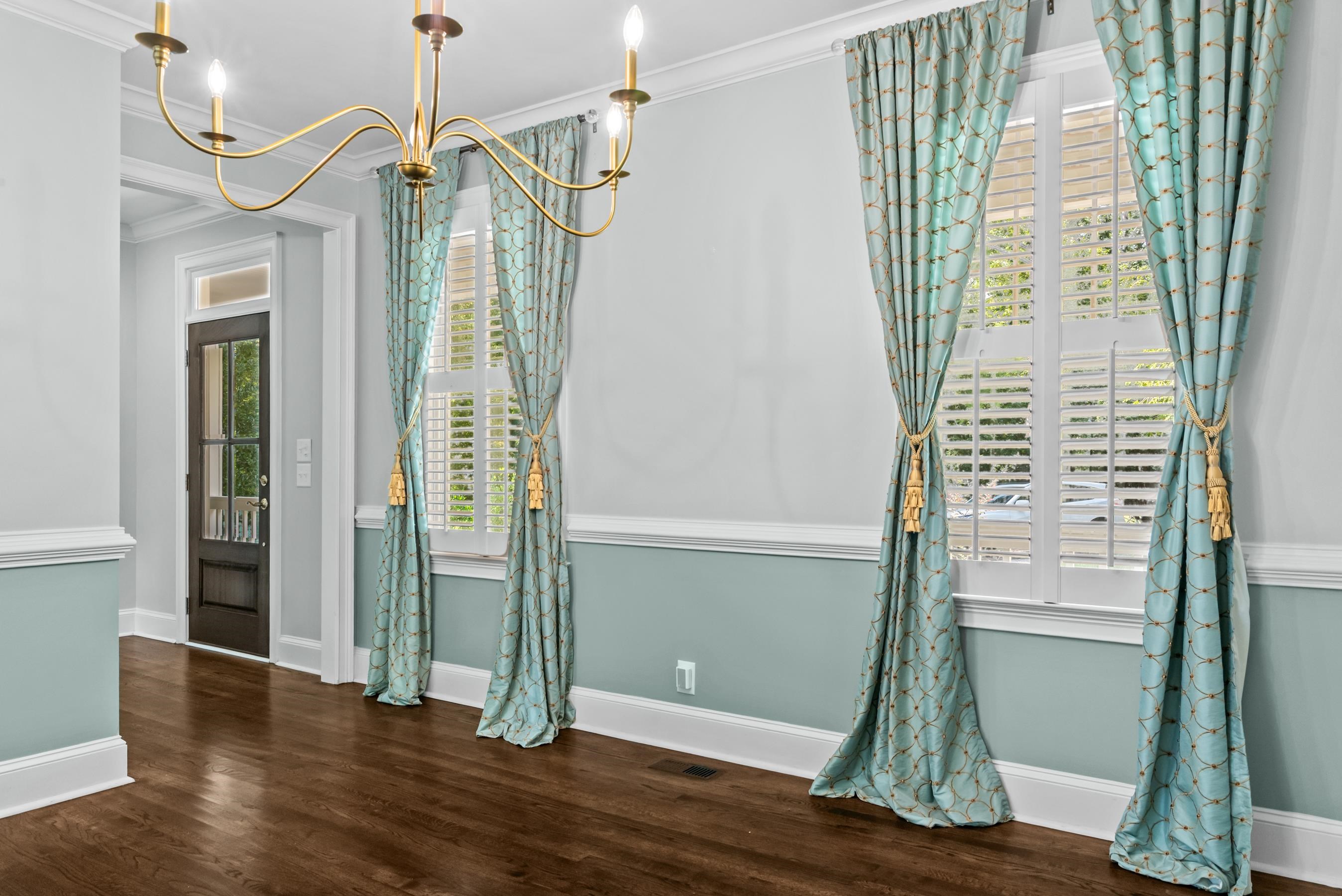 112 PORTERFIELD DRIVE image 11