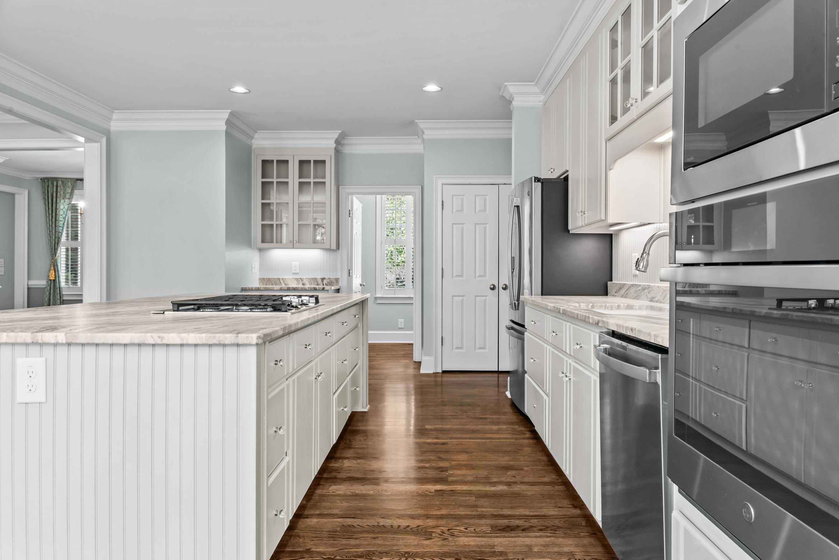 112 PORTERFIELD DRIVE image 16