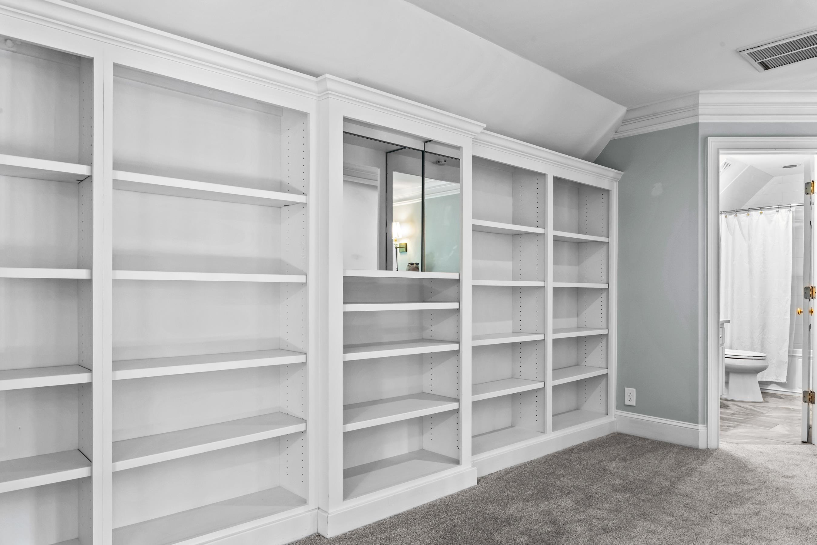 112 PORTERFIELD DRIVE image 33