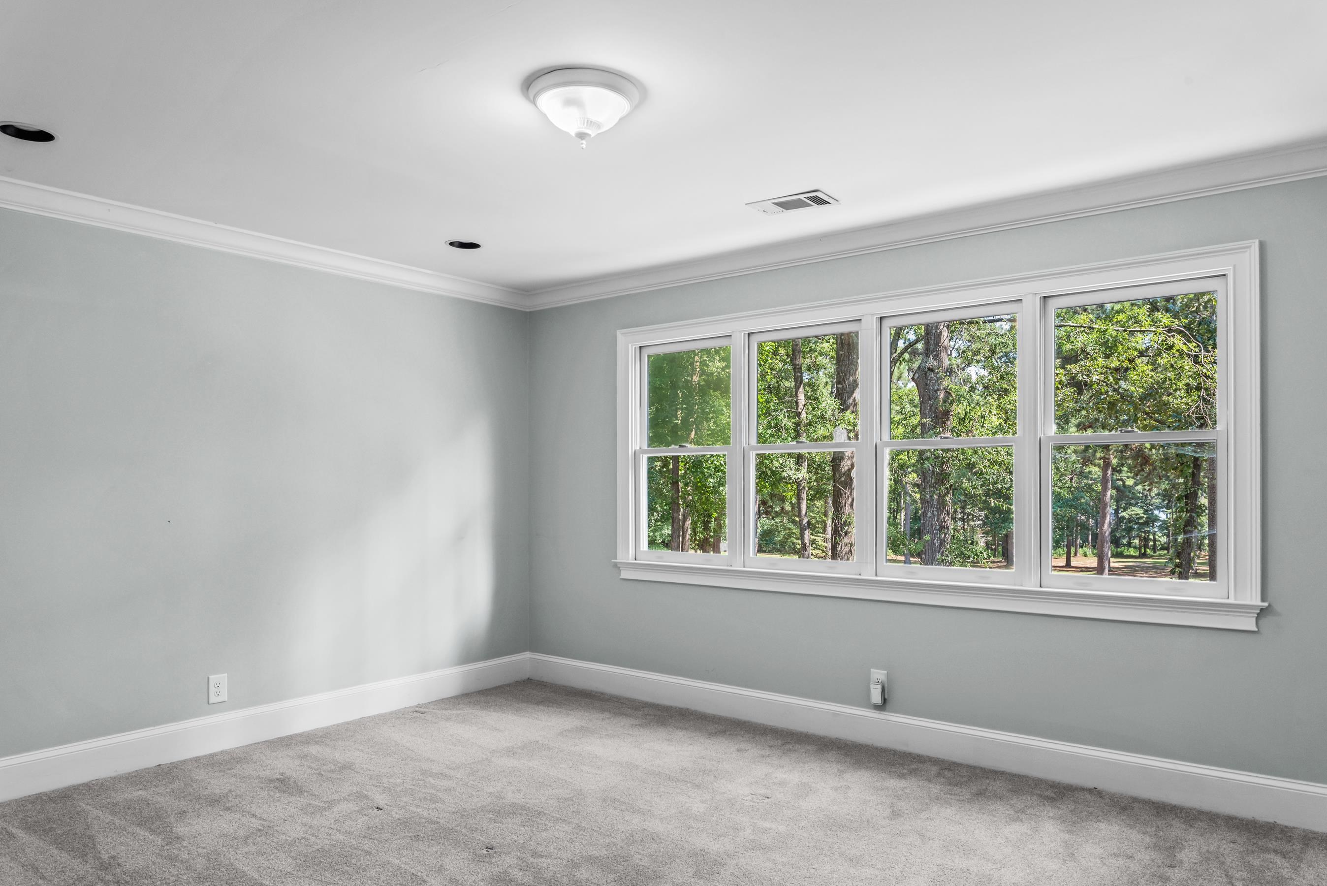 112 PORTERFIELD DRIVE image 37