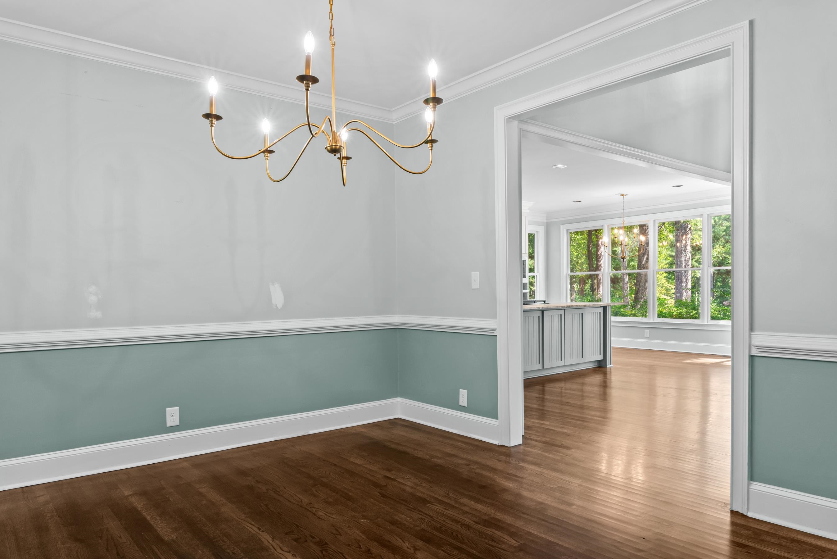 112 PORTERFIELD DRIVE image 9