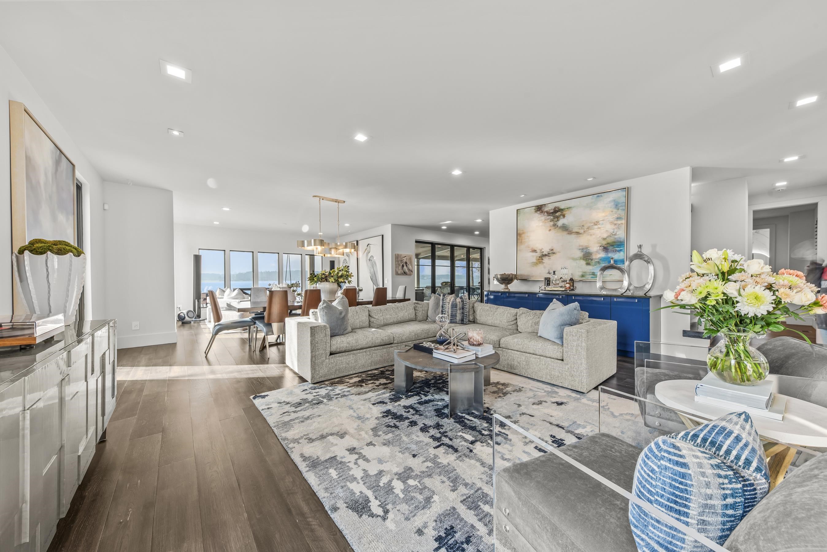 135 CAROLYN DRIVE image 15