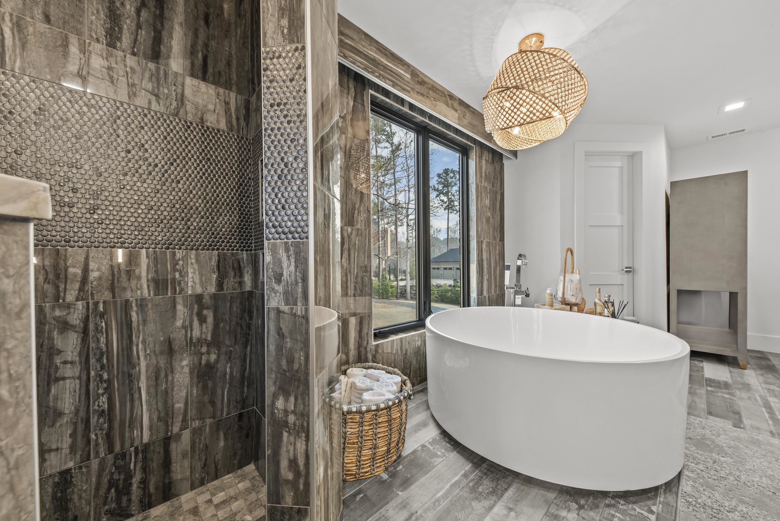 135 CAROLYN DRIVE image 50