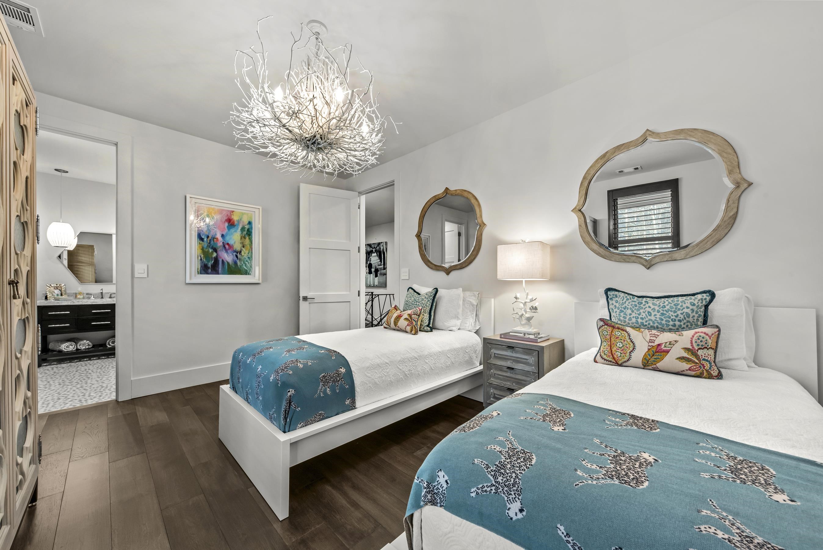 135 CAROLYN DRIVE image 51