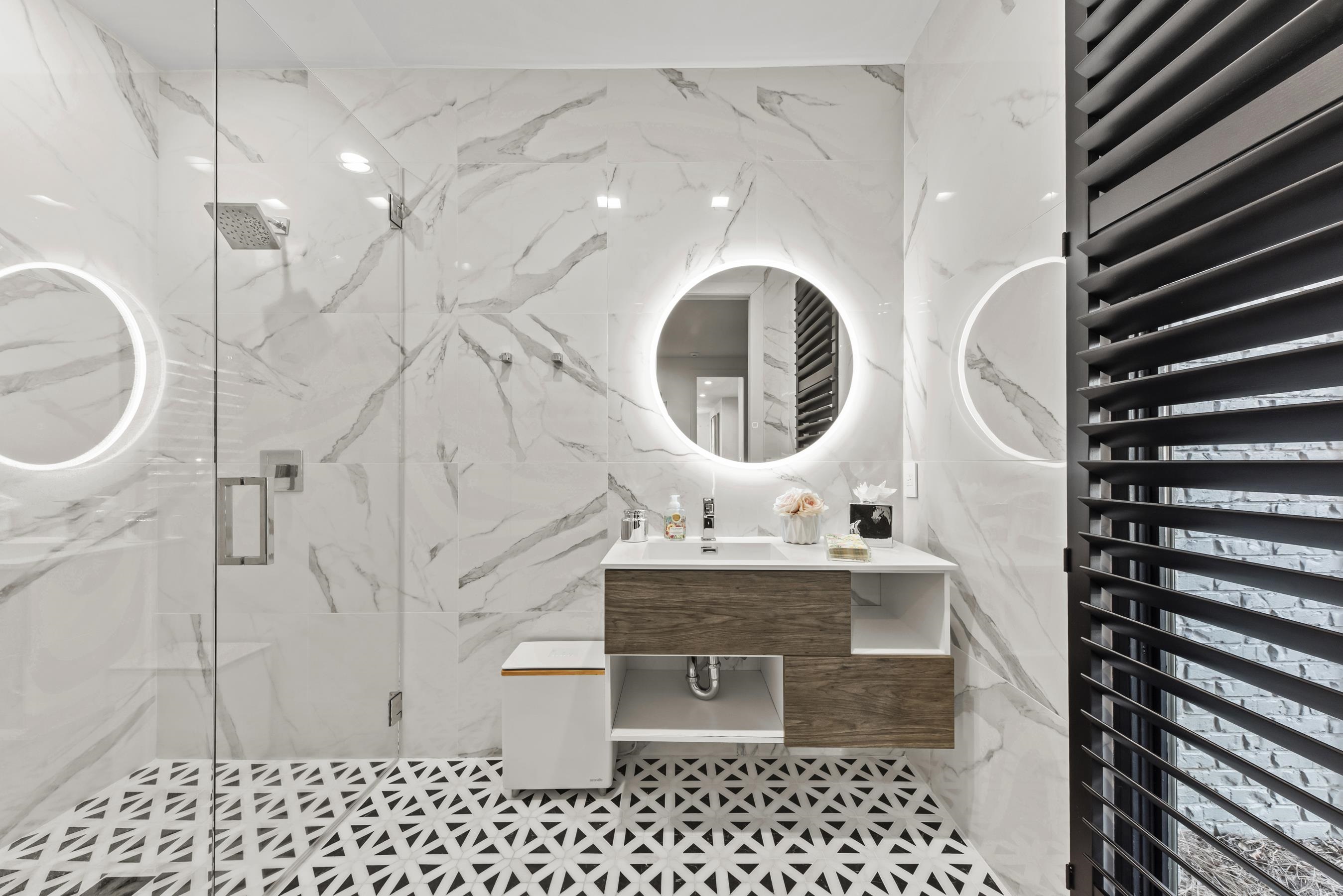 135 CAROLYN DRIVE image 64