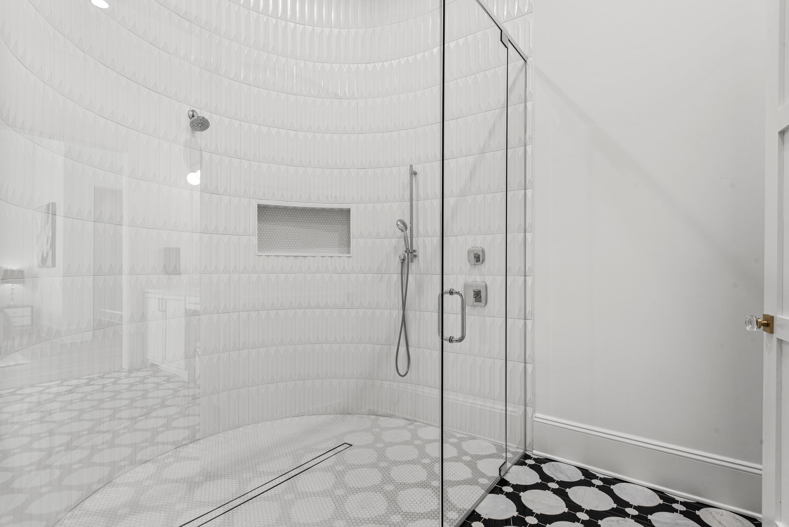 1180 BROADPOINT DRIVE image 60