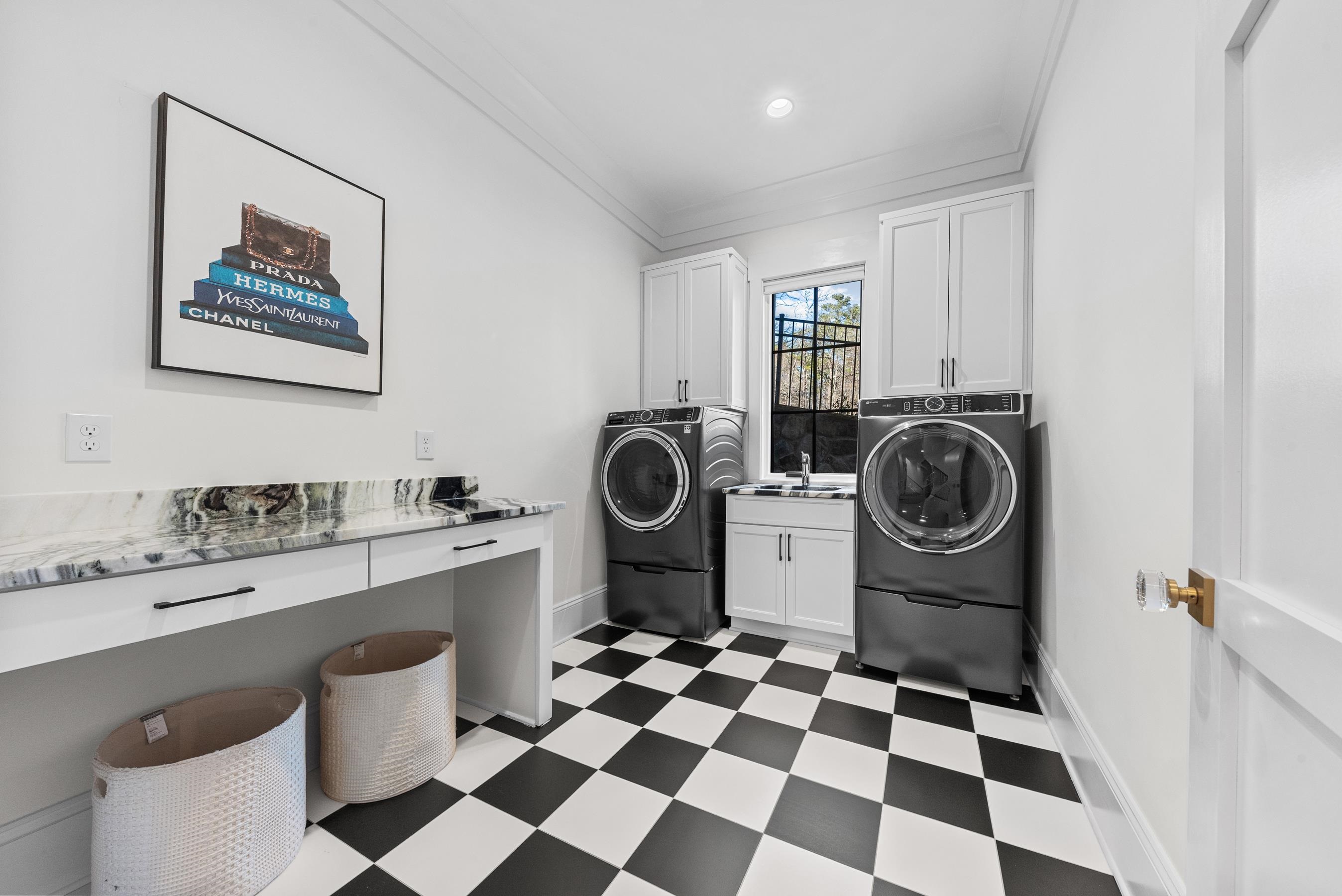 1180 BROADPOINT DRIVE image 64