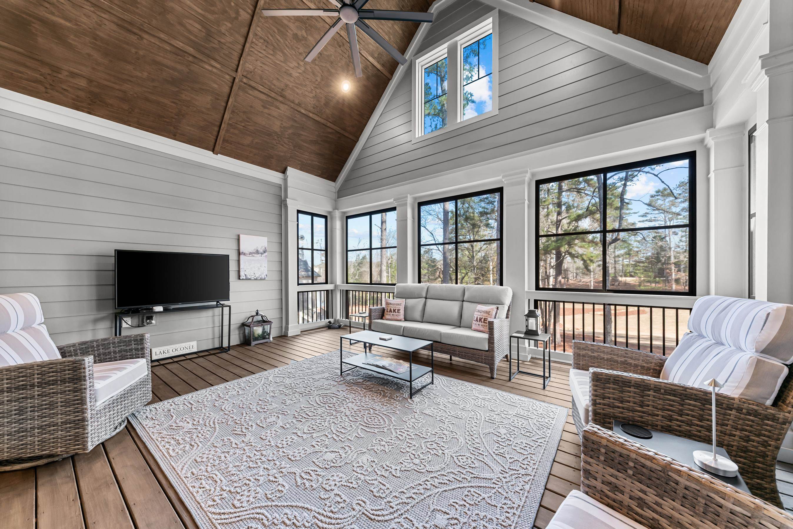 1041 TUGGLE CREEK image 19