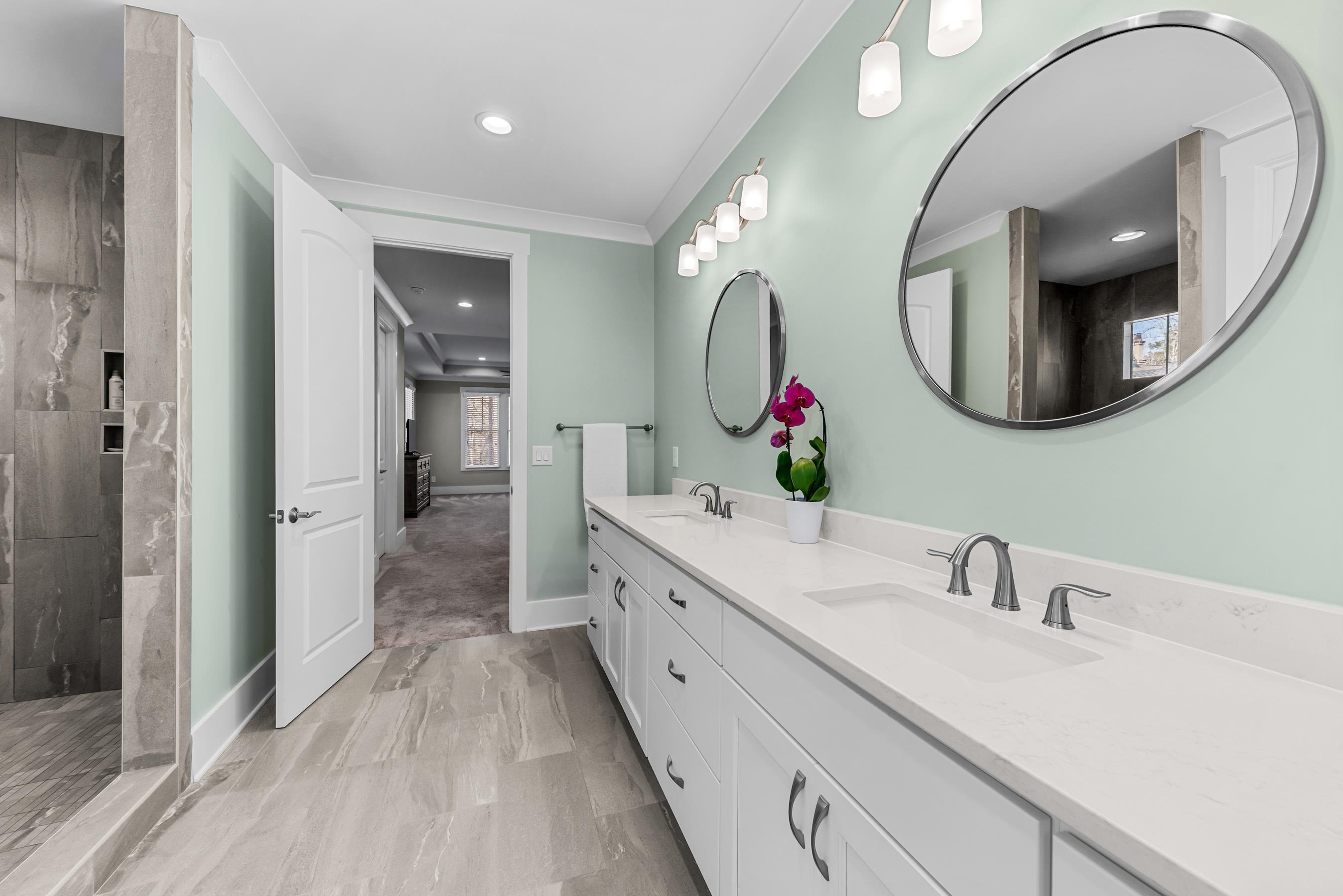 1041 TUGGLE CREEK image 34