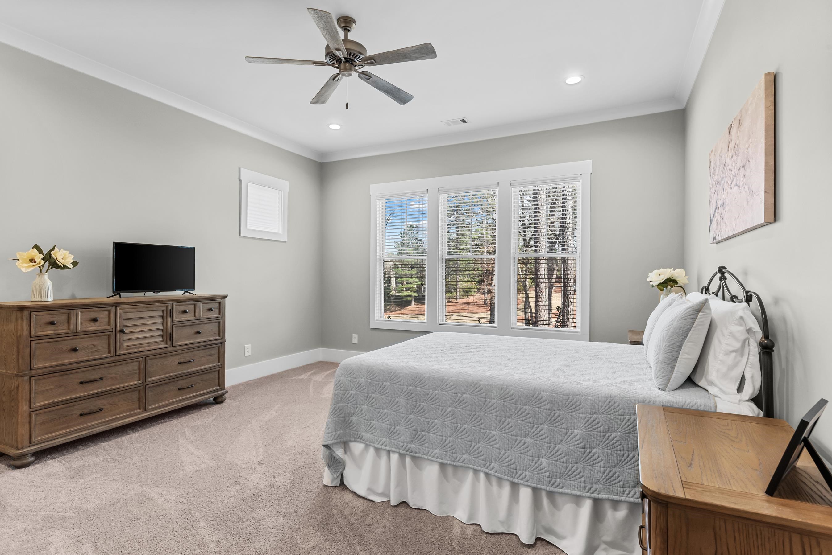 1041 TUGGLE CREEK image 50