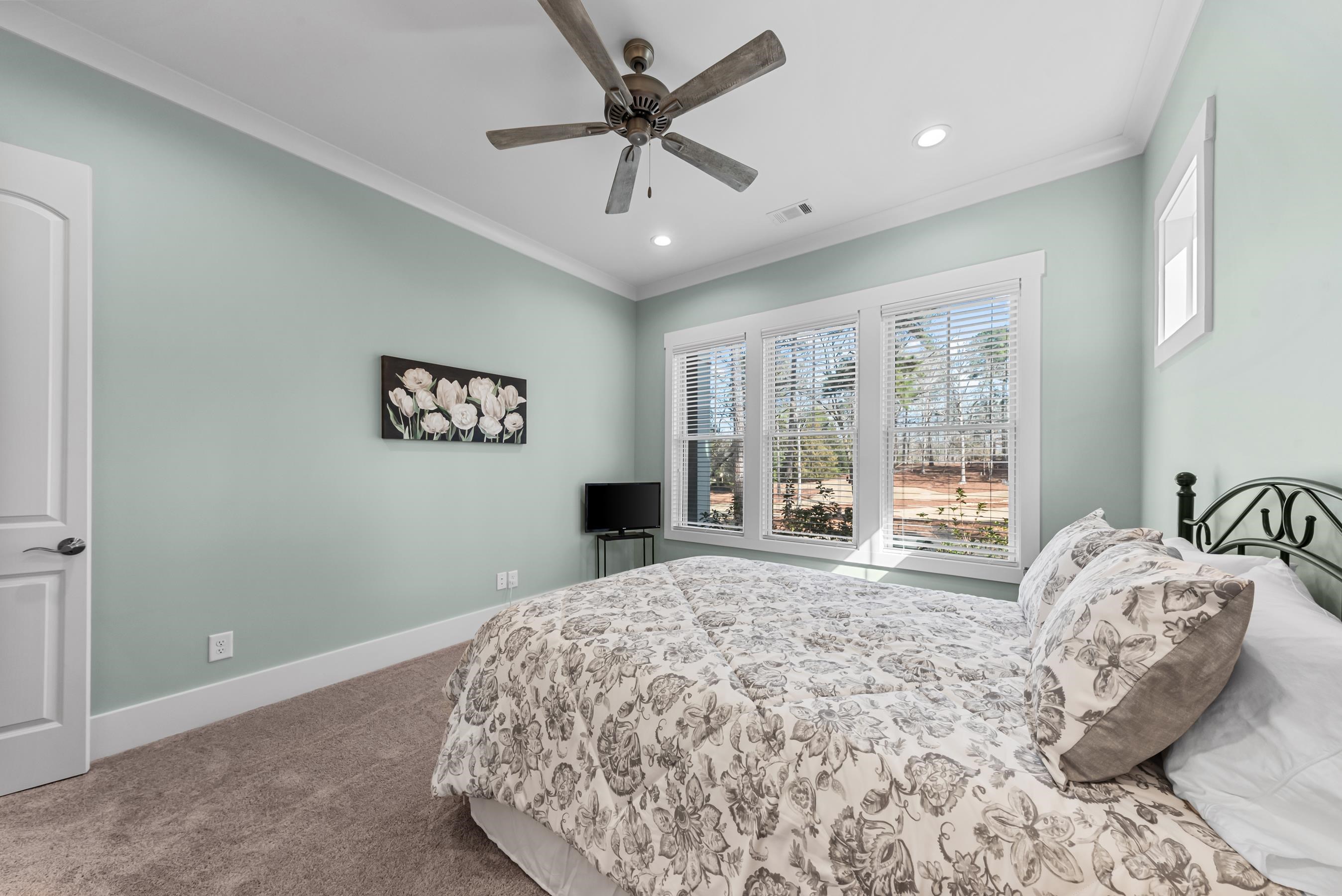 1041 TUGGLE CREEK image 56