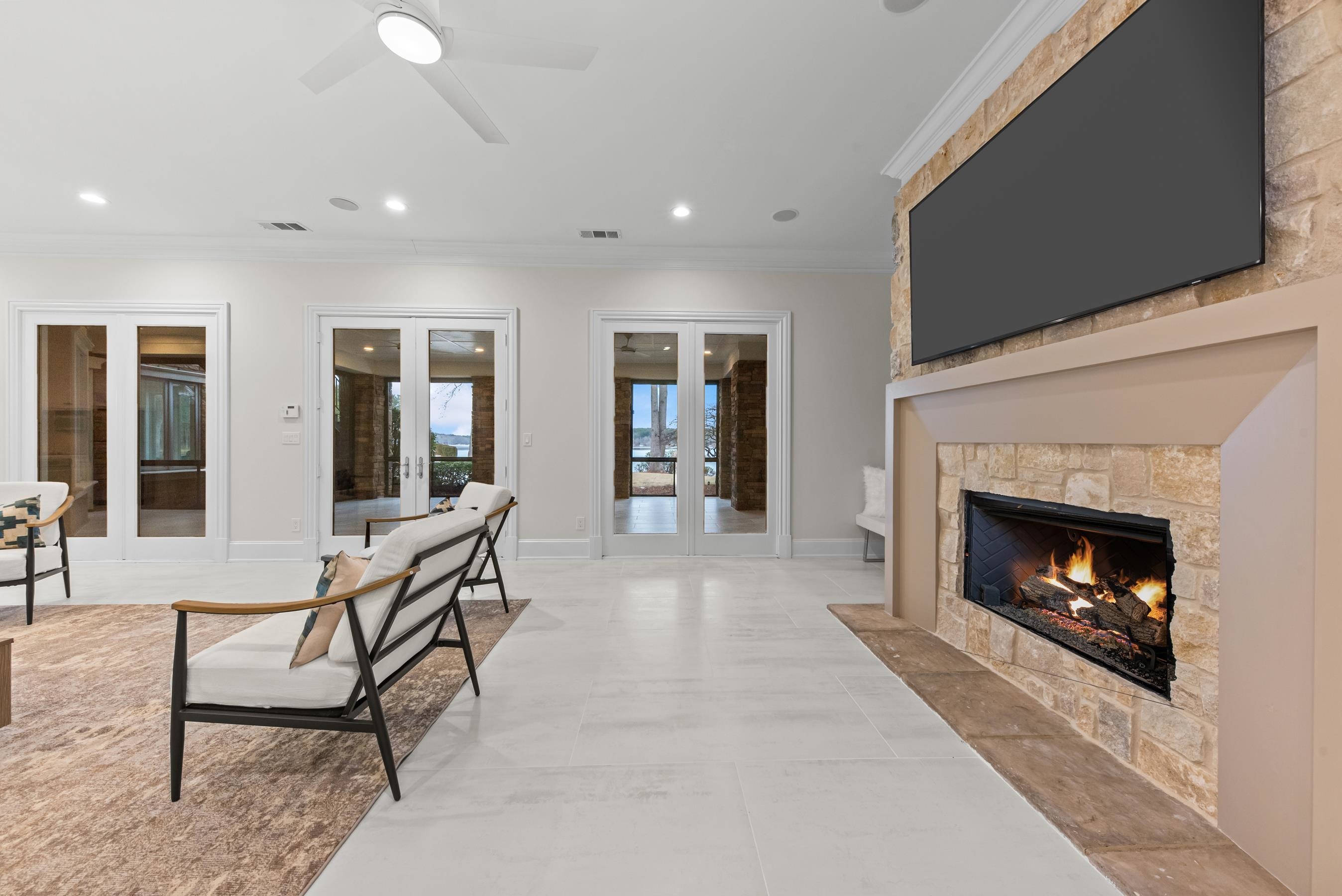 1070 PROSPERITY POINTE image 44