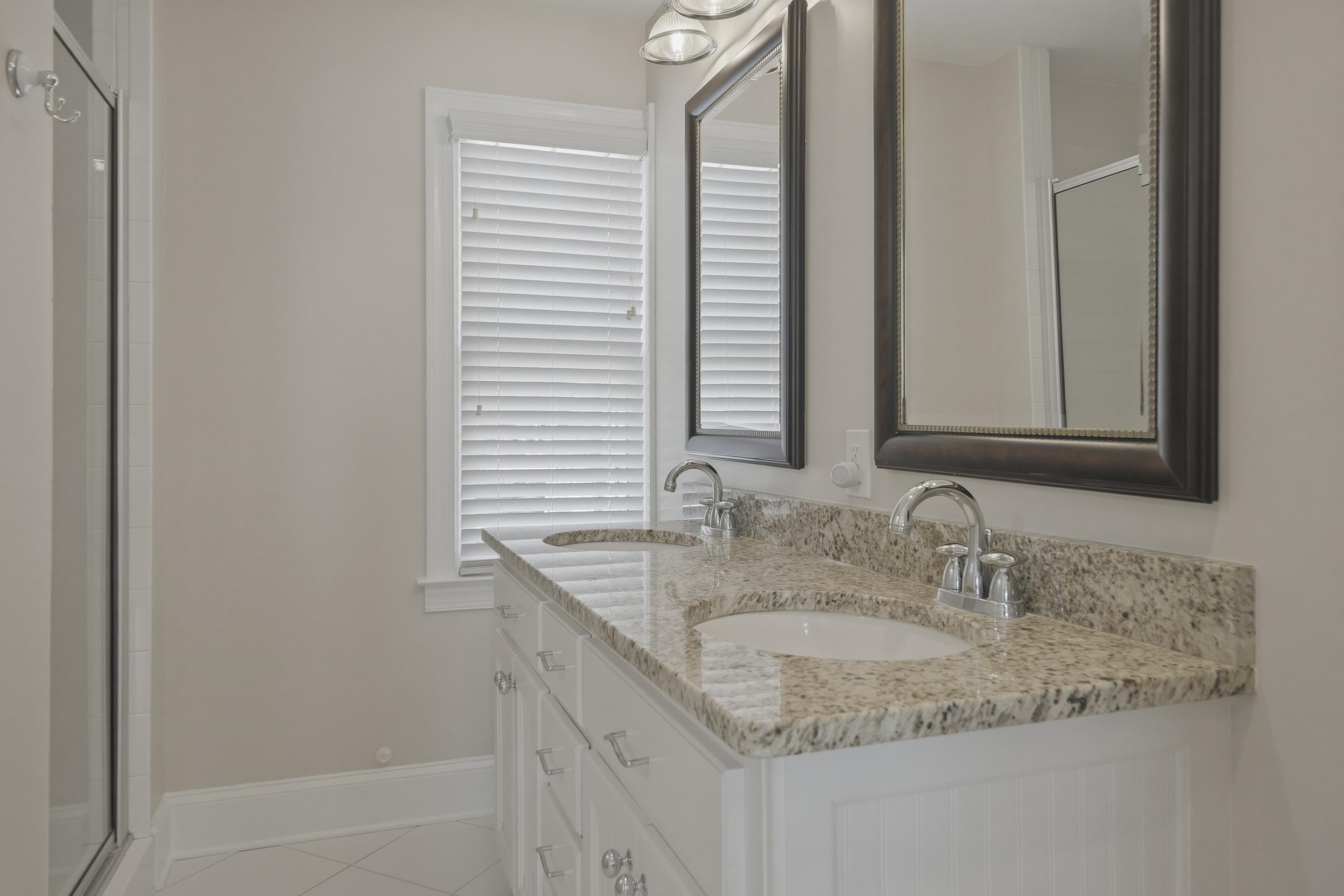 112 SEVEN OAKS COURT image 38