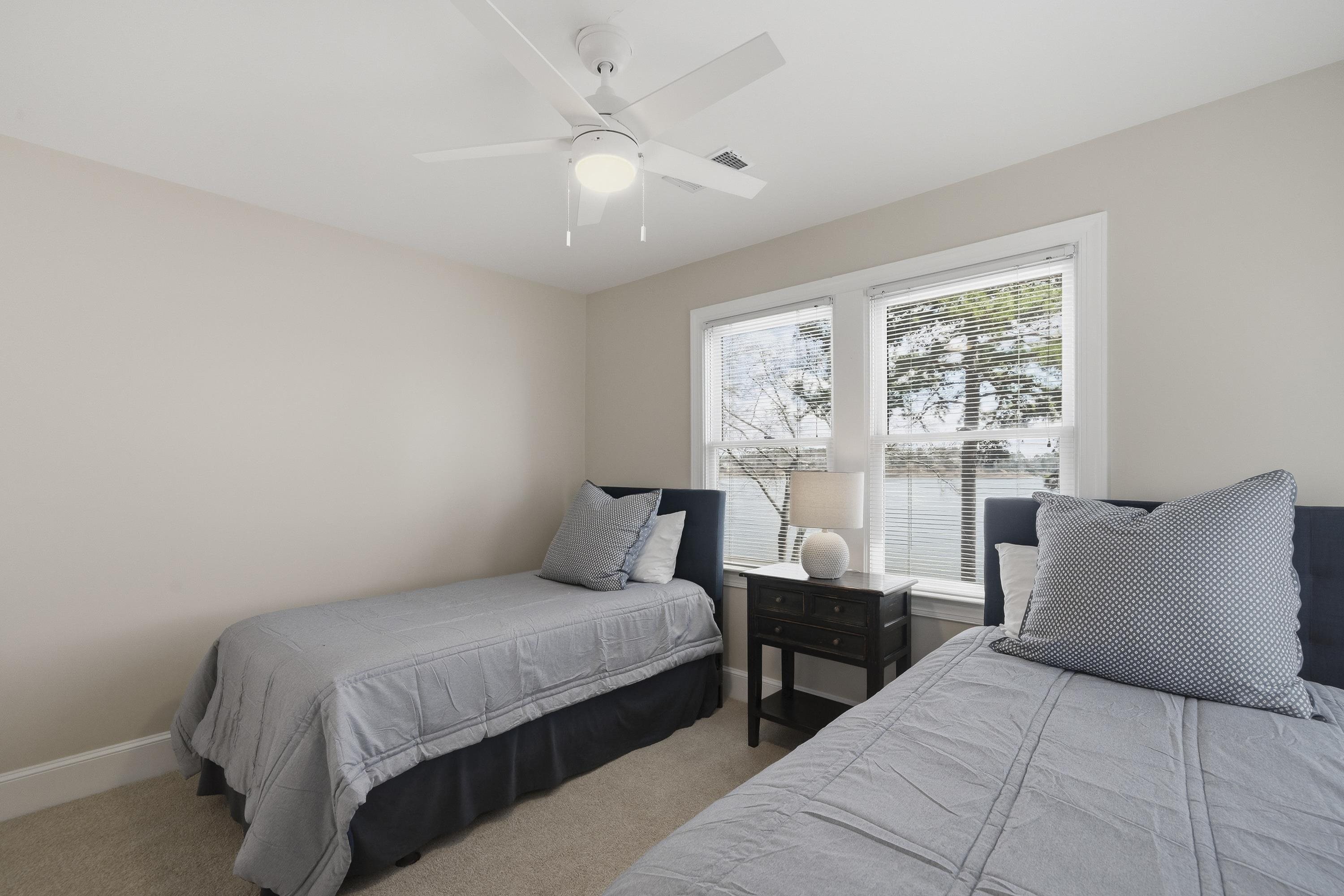 112 SEVEN OAKS COURT image 40