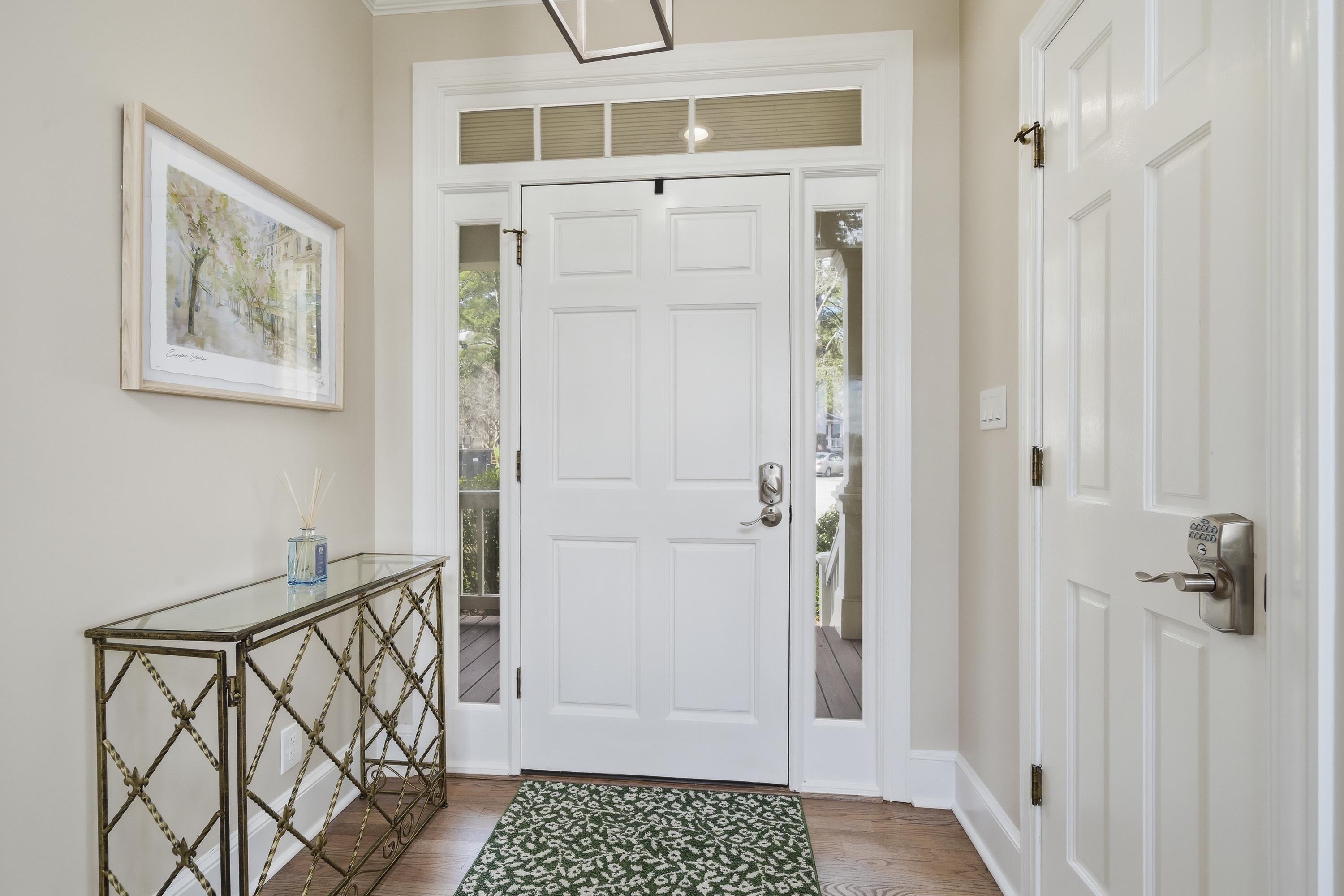 112 SEVEN OAKS COURT image 6