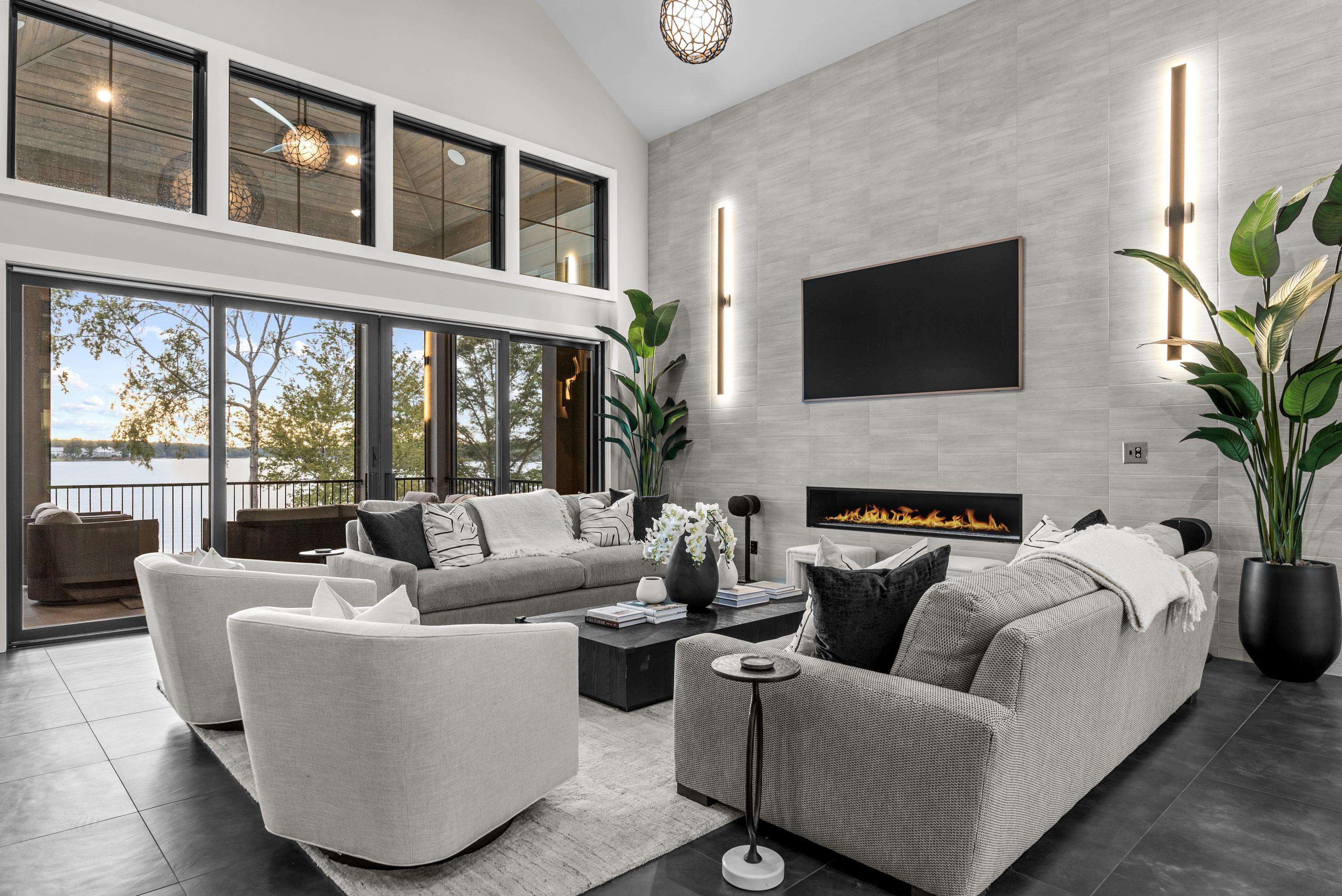 133 CAROLYN DRIVE image 16